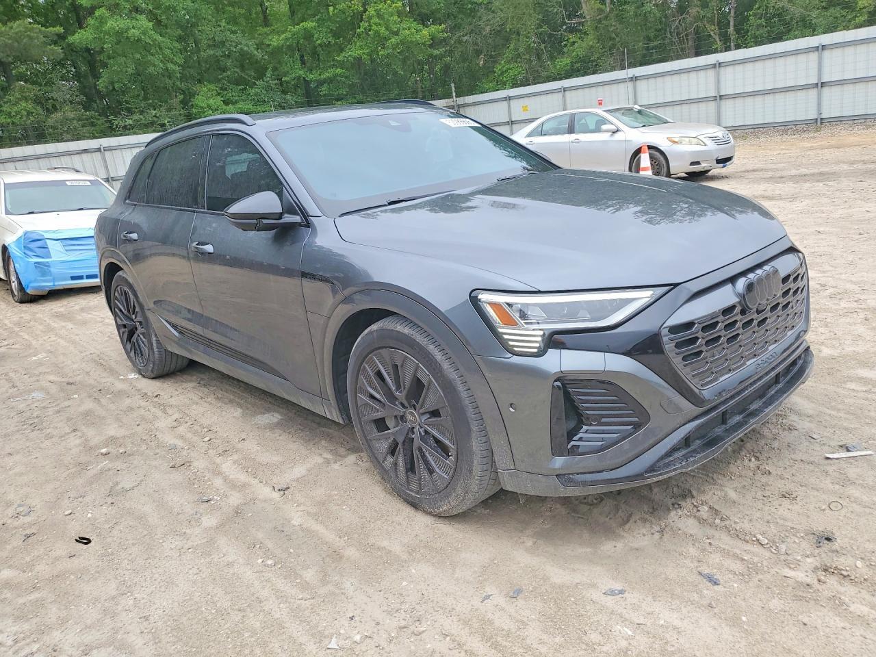 2024 Audi Q8 E-Tron Prestige - zdjęcie 4