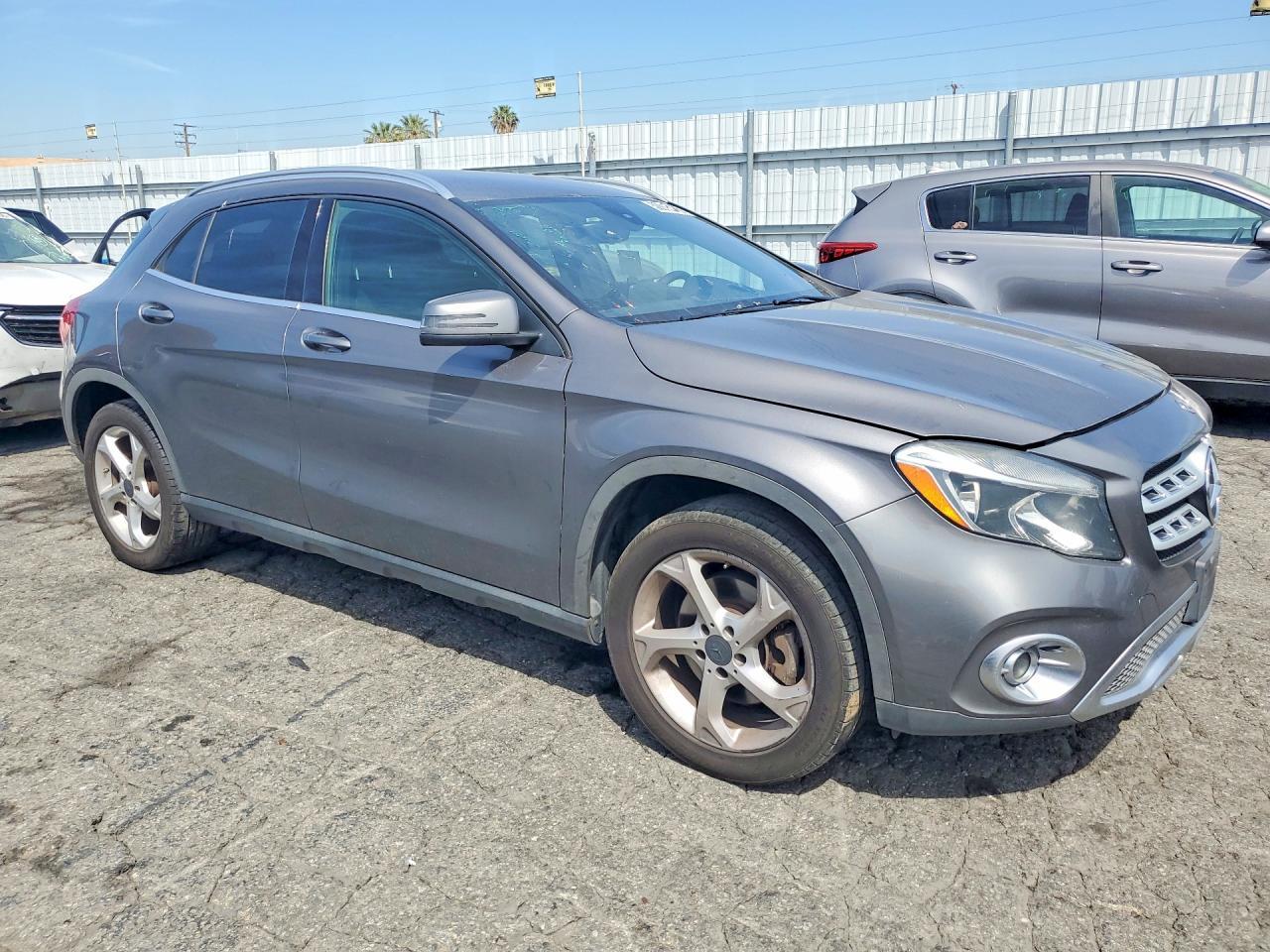 2018 Mercedes-Benz Gla 250 4Matic - zdjęcie 4