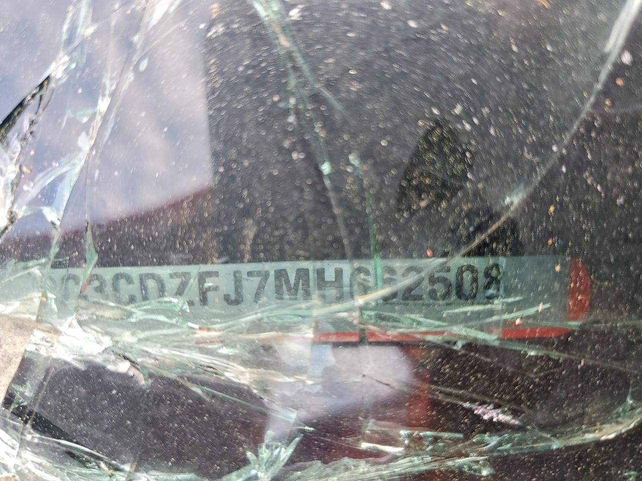 2021 Dodge Challenger R - zdjęcie 12