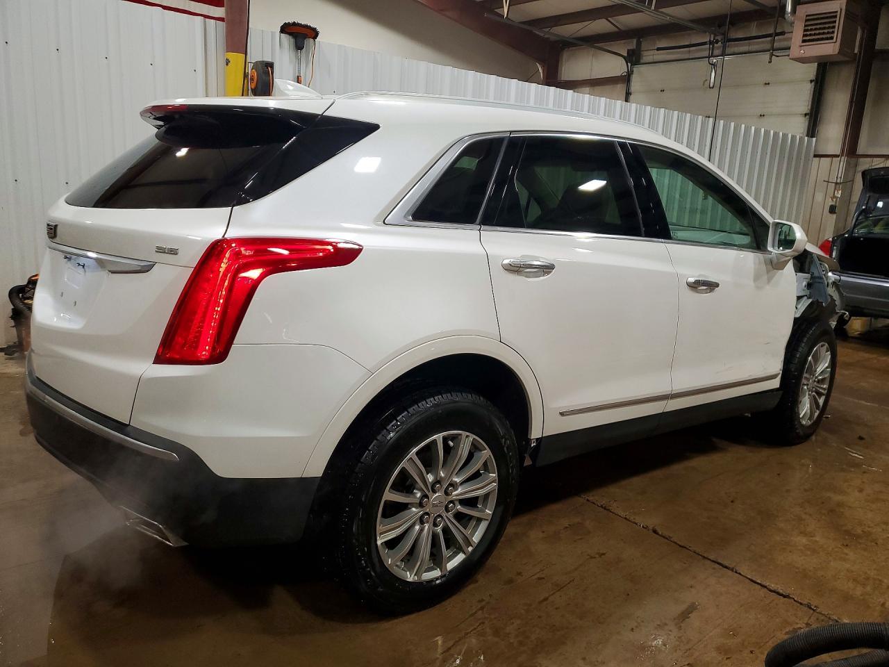 2017 Cadillac Xt5 Luxury - zdjęcie 3