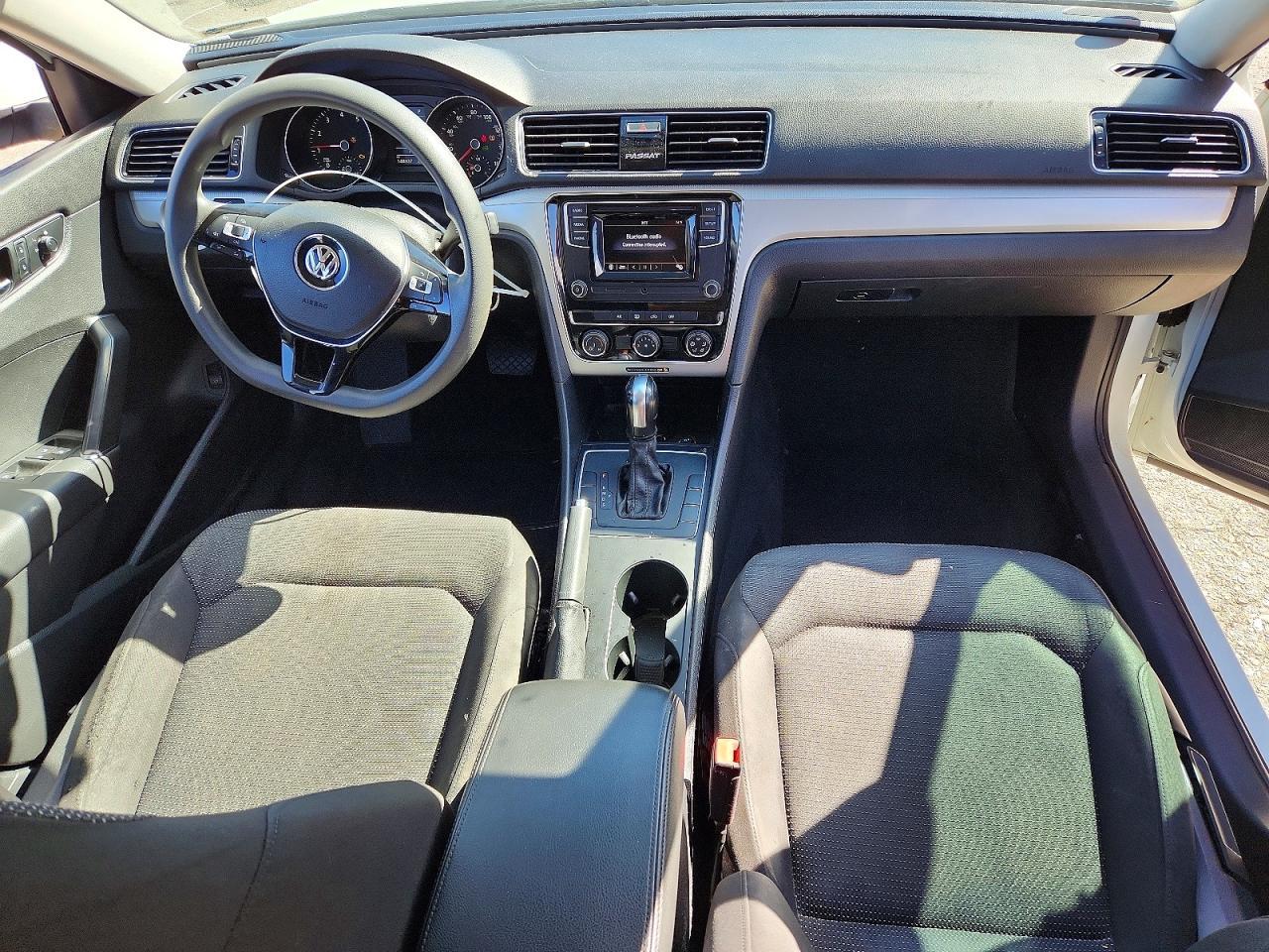 2018 Volkswagen Passat S - zdjęcie 8