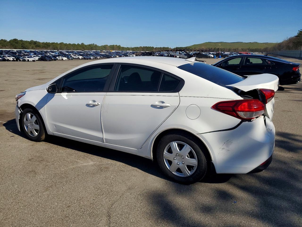 2017 Kia Forte Lx - zdjęcie 2