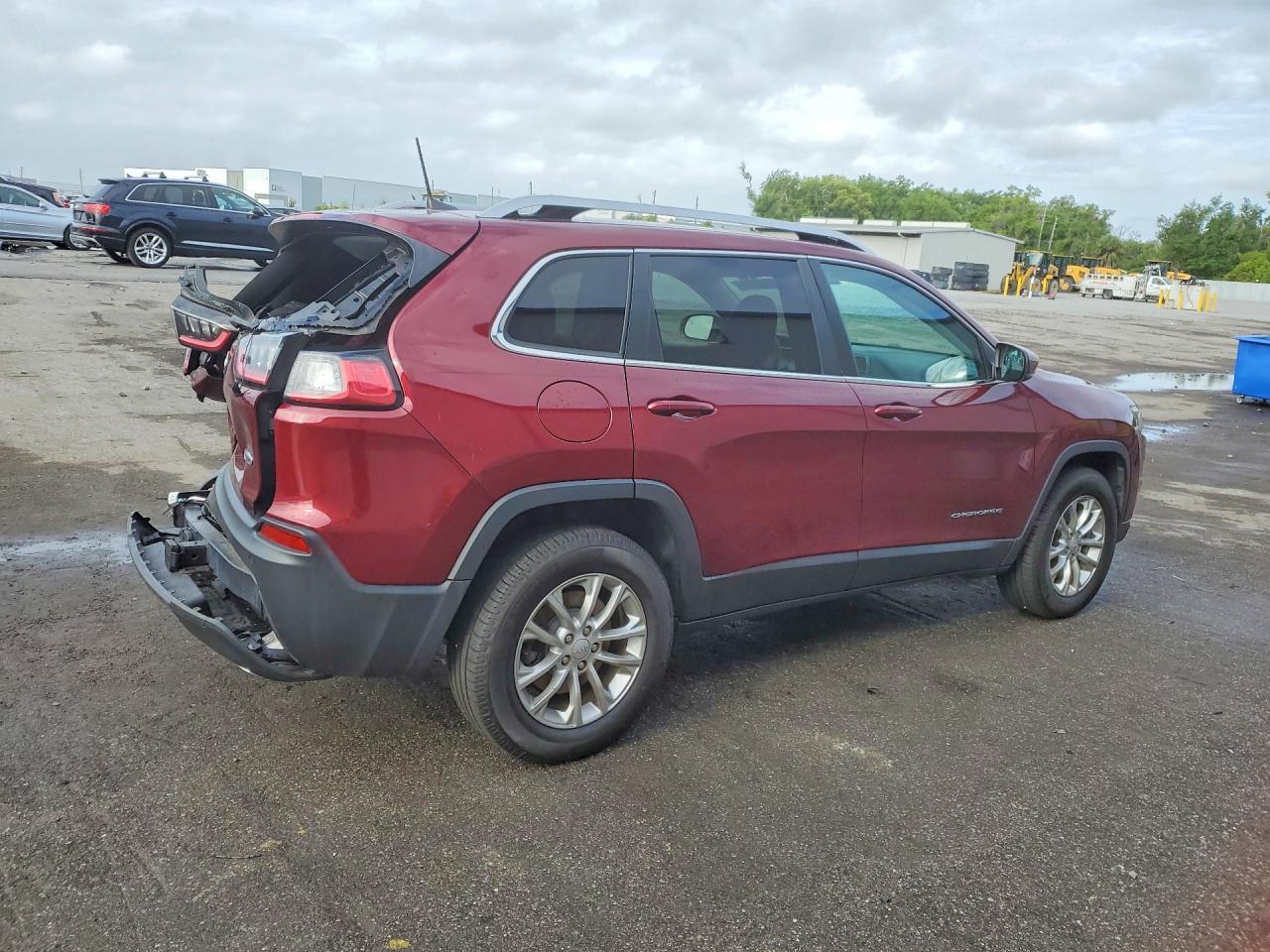 2019 Jeep Cherokee Latitude - zdjęcie 3