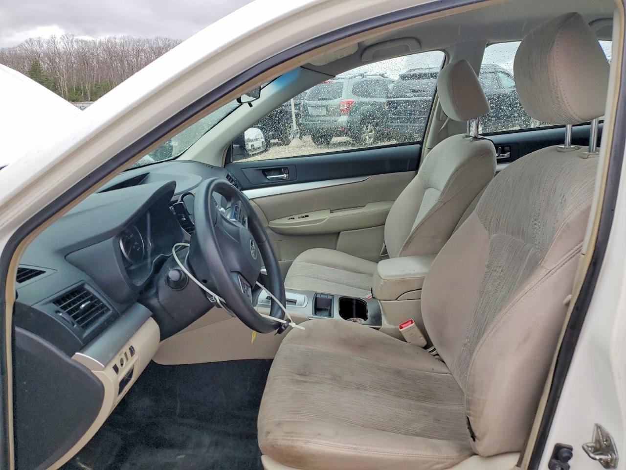 2013 Subaru Legacy 2.5I - zdjęcie 7