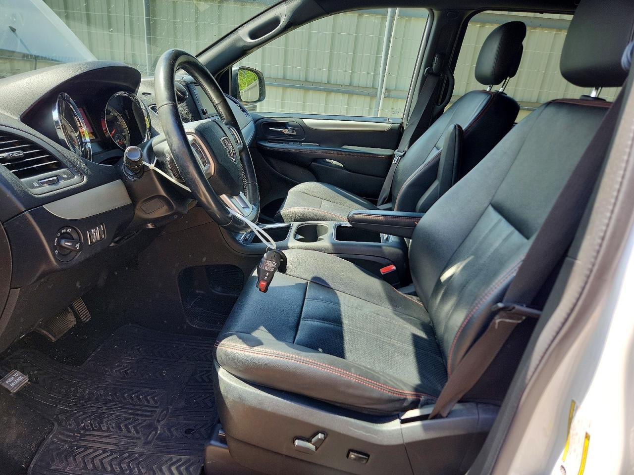 2018 Dodge Grand Caravan Gt - zdjęcie 7