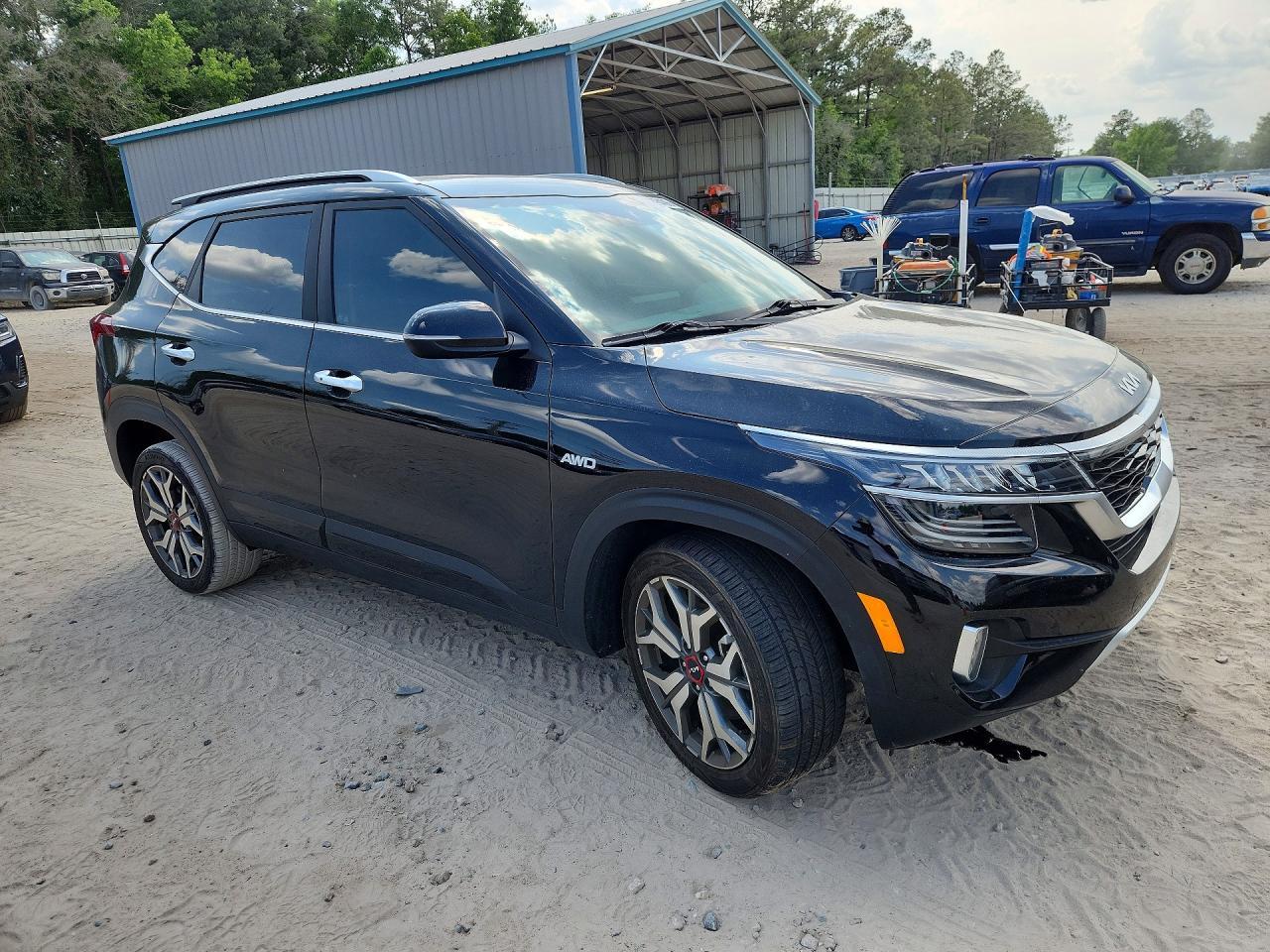 2023 Kia Seltos Sx - zdjęcie 4