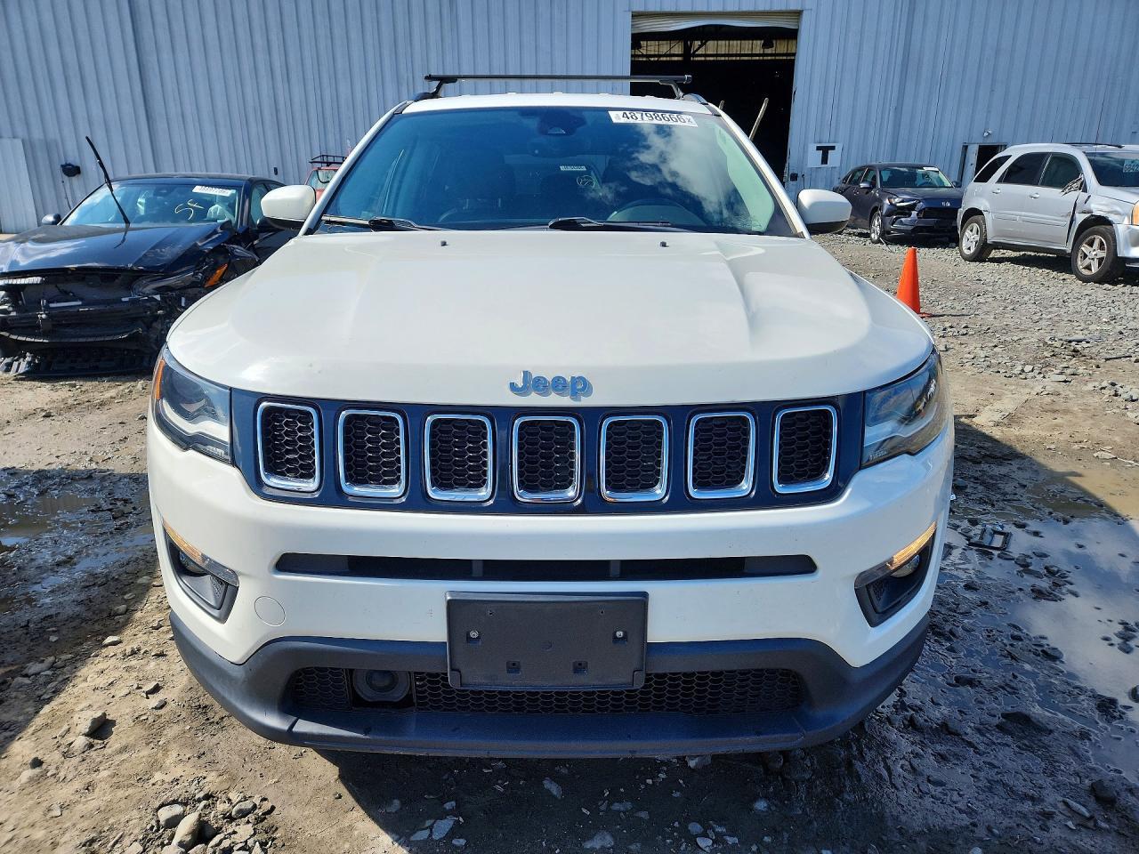 2018 Jeep Compass Latitude - zdjęcie 5