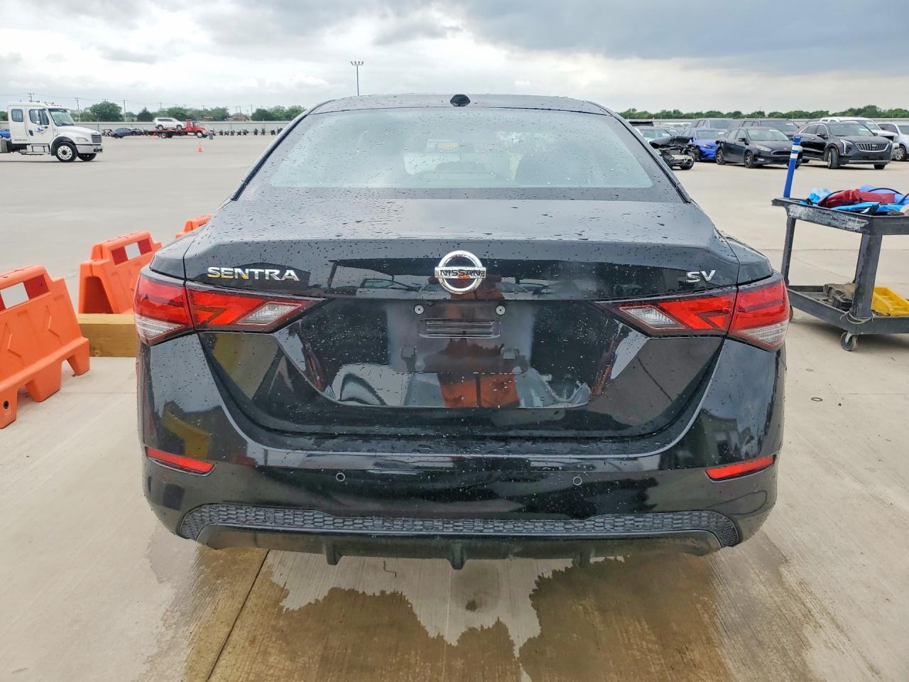 2023 Nissan Sentra Sv - zdjęcie 6
