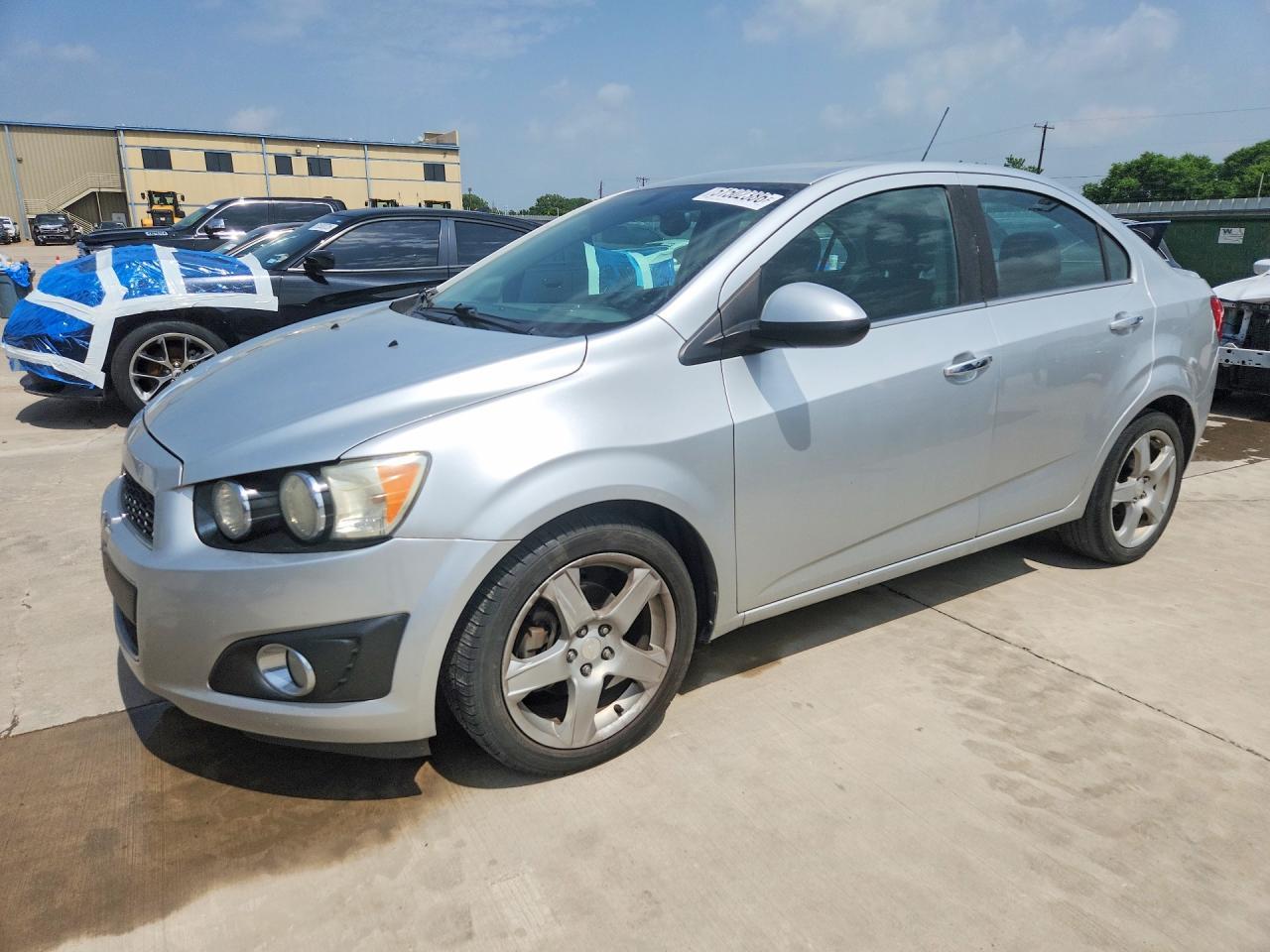 2015 Chevrolet Sonic Ltz - zdjęcie główne