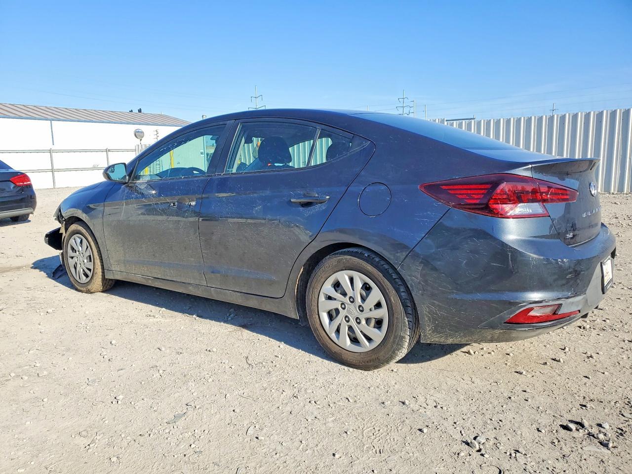 2020 Hyundai Elantra Se - zdjęcie 2