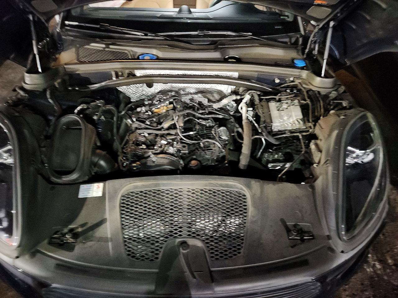 2020 Porsche Macan - zdjęcie 12