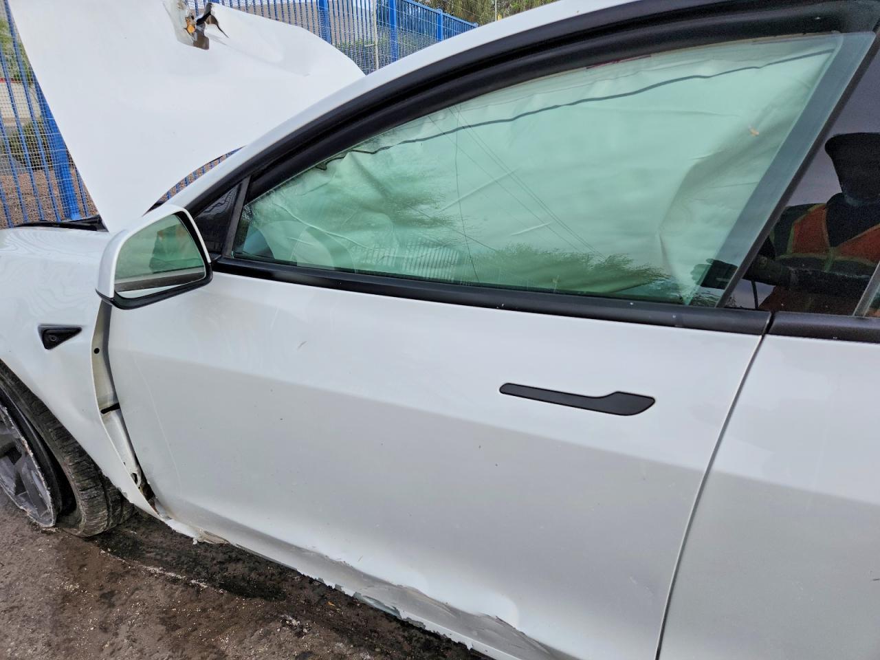 2022 Tesla Model 3 - zdjęcie 7