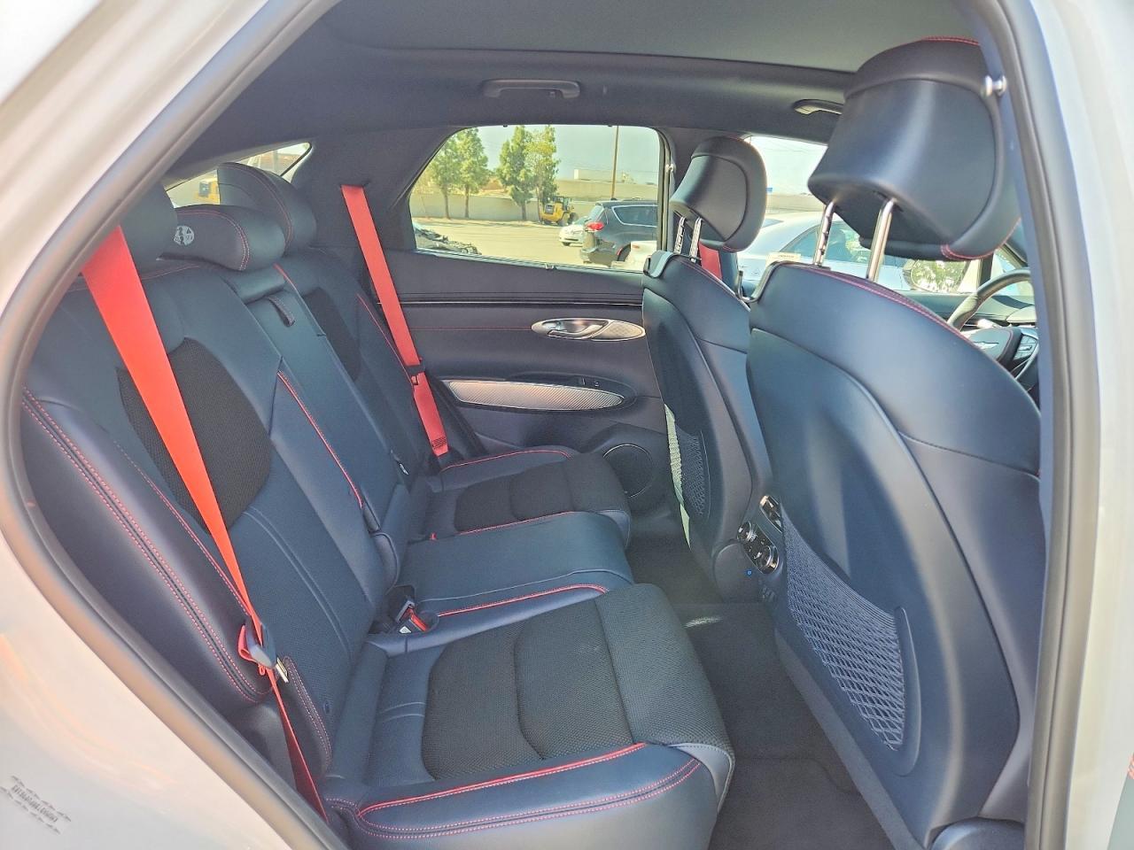 2023 Genesis Gv70 2.5T Standard - zdjęcie 10