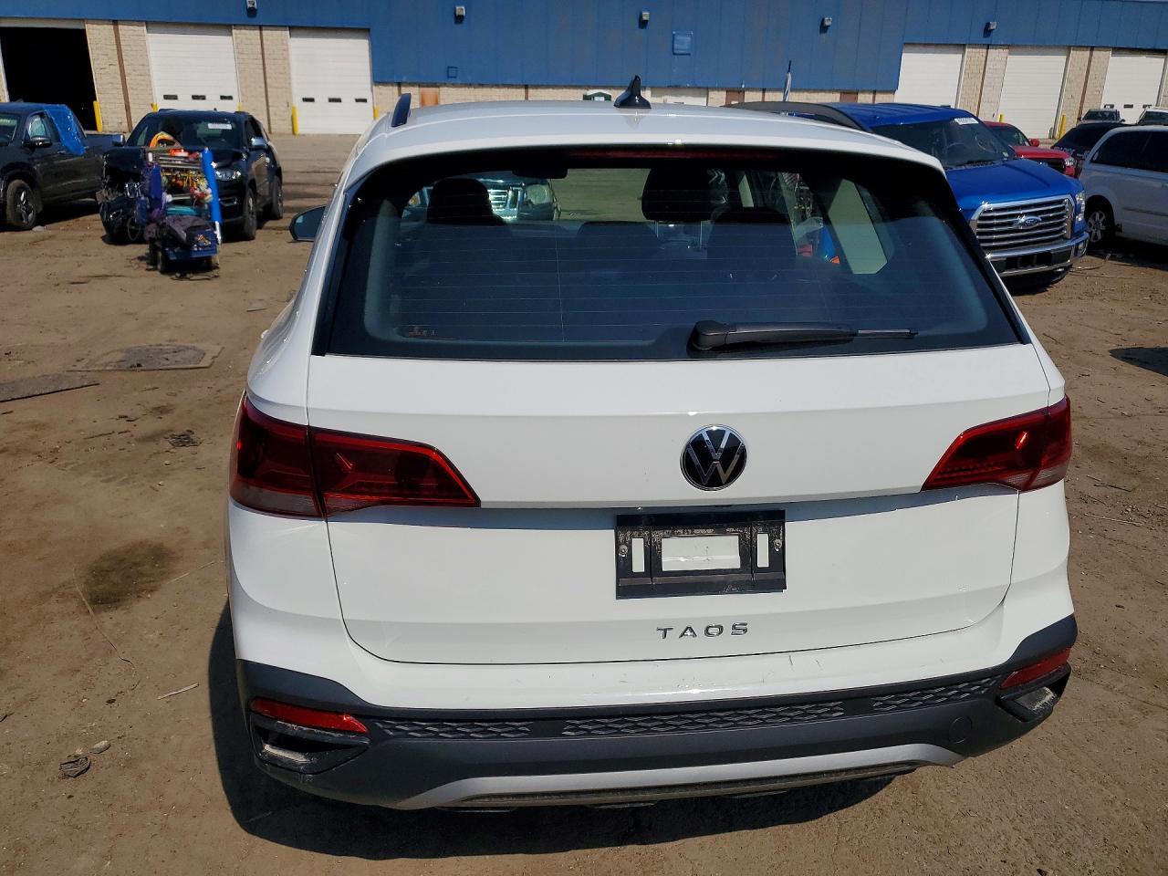 2024 Volkswagen Taos S - zdjęcie 6