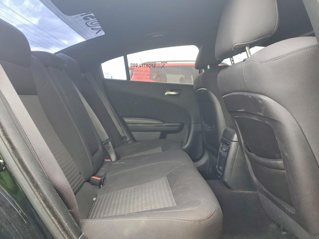 2019 Dodge Charger R - zdjęcie 10