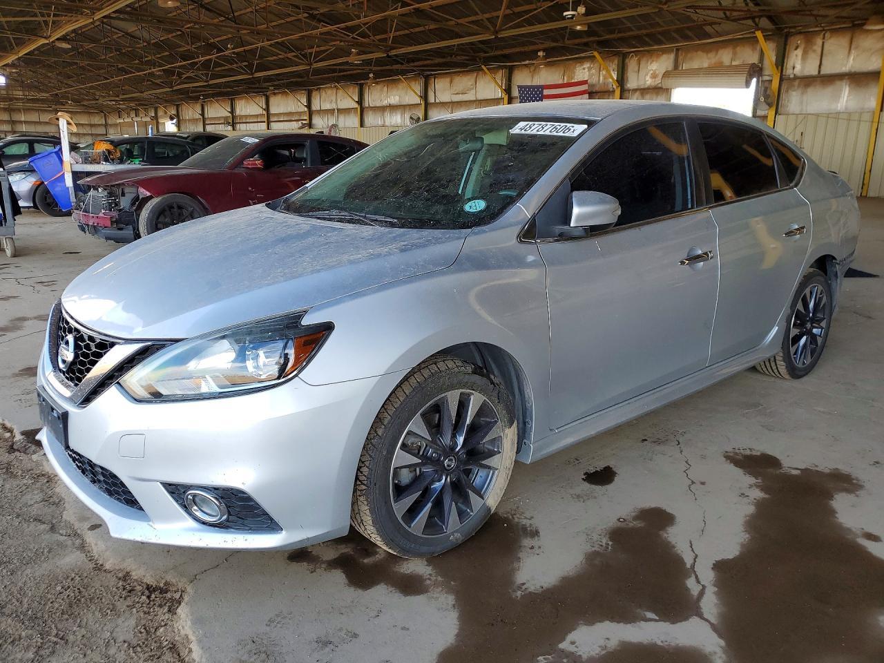 2016 Nissan Sentra Sr - zdjęcie główne