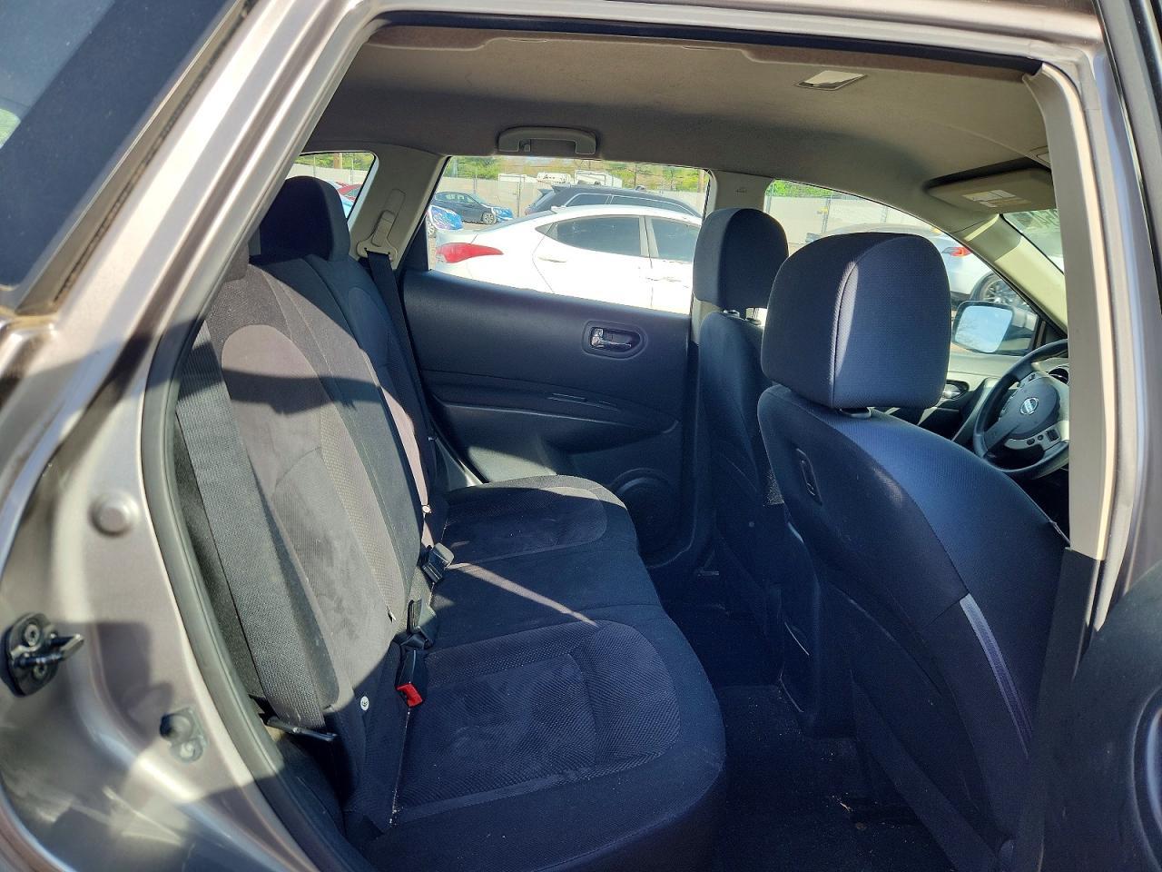 2014 Nissan Rogue Select S - zdjęcie 11