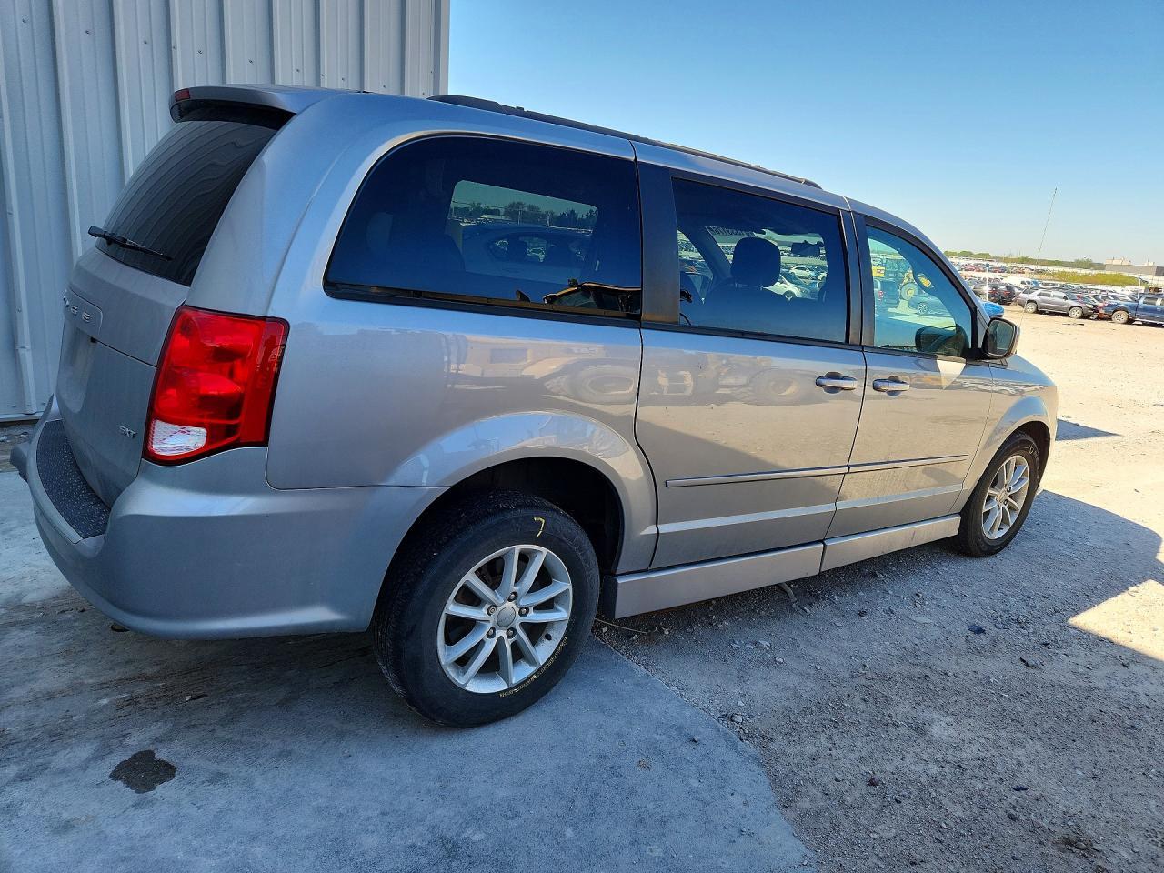 2015 Dodge Grand Caravan Sxt - zdjęcie 3