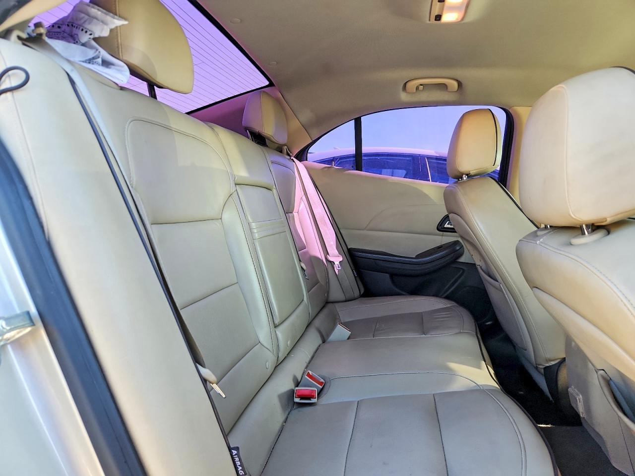 2013 Chevrolet Malibu 2Lt - zdjęcie 10