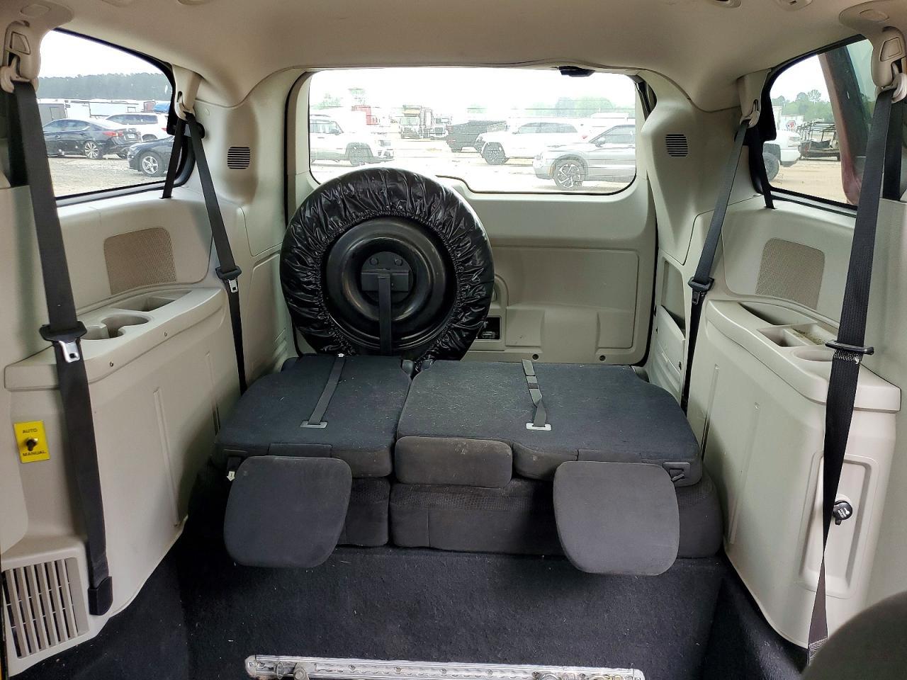 2016 Dodge Grand Caravan Sxt - zdjęcie 10