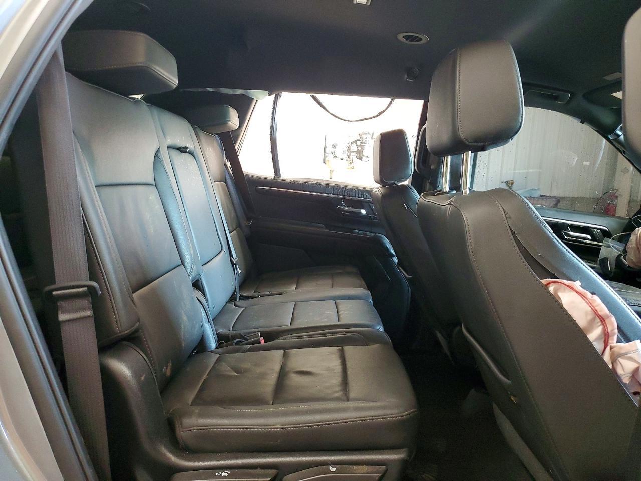2025 Chevrolet Tahoe K1500 Z71 - zdjęcie 11