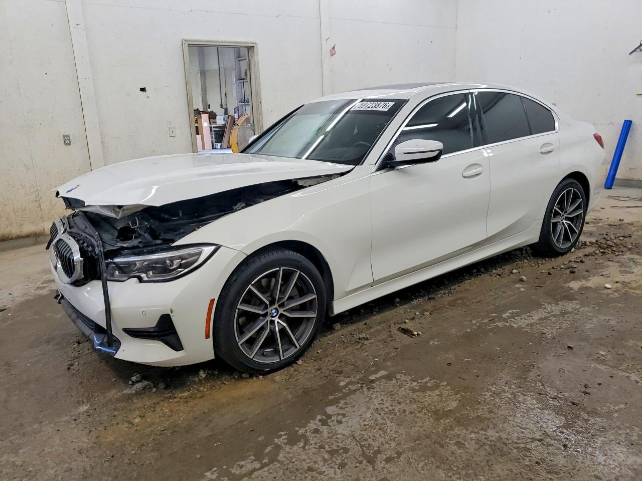 BMW Seria 3 - zdjęcie 1