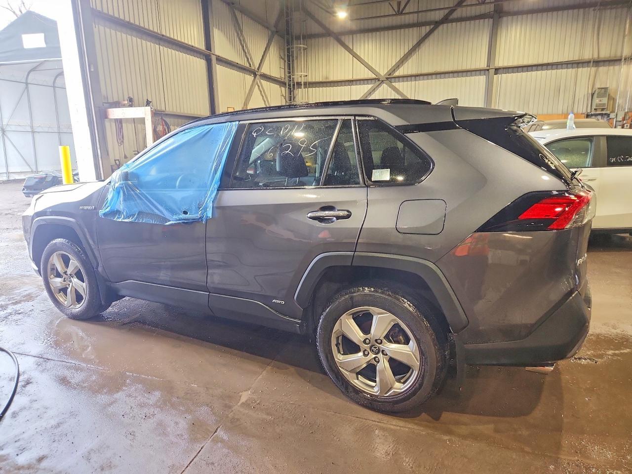 2020 Toyota Rav4 Limited - zdjęcie 2