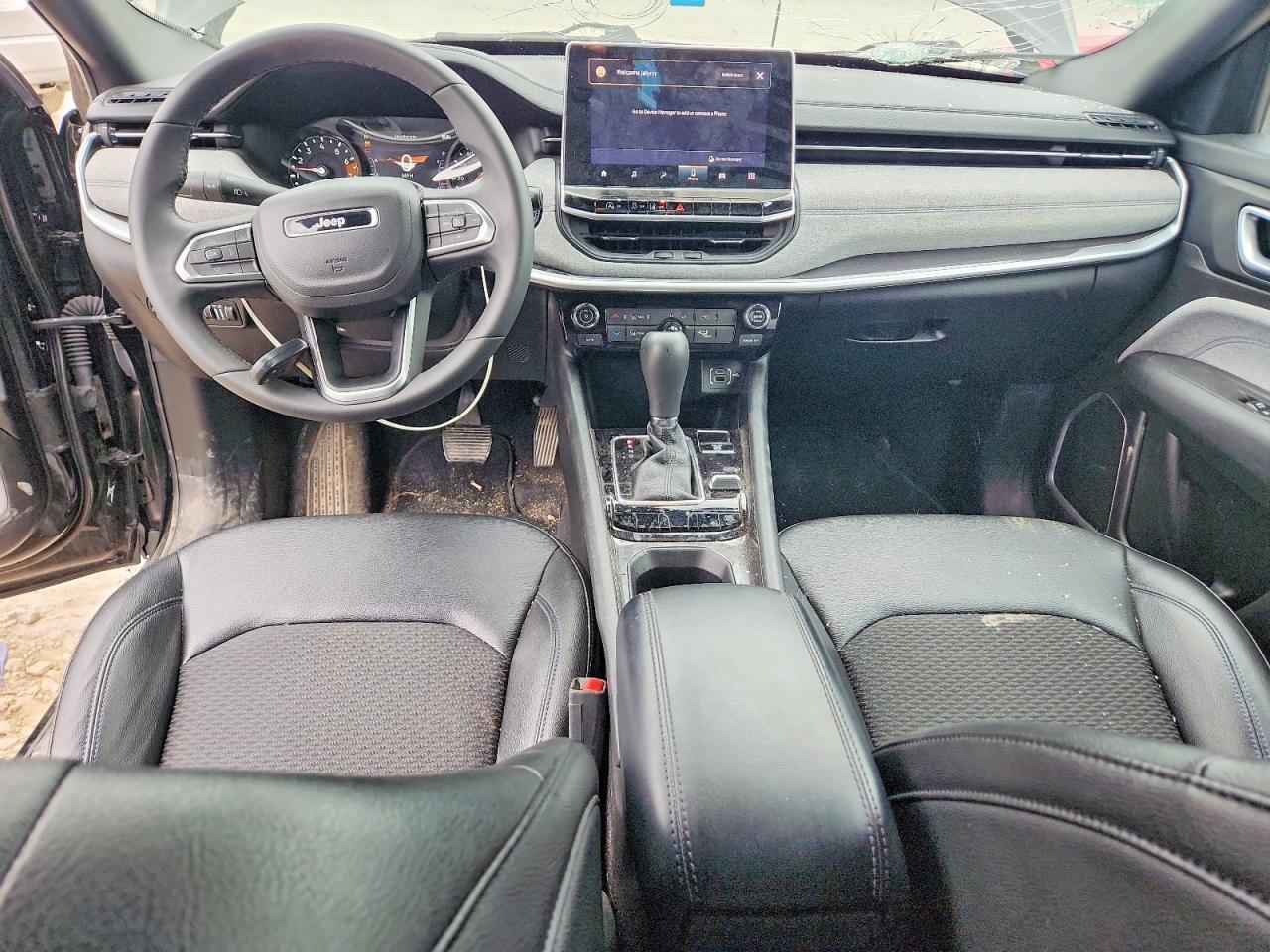 2024 Jeep Compass Latitude - zdjęcie 8