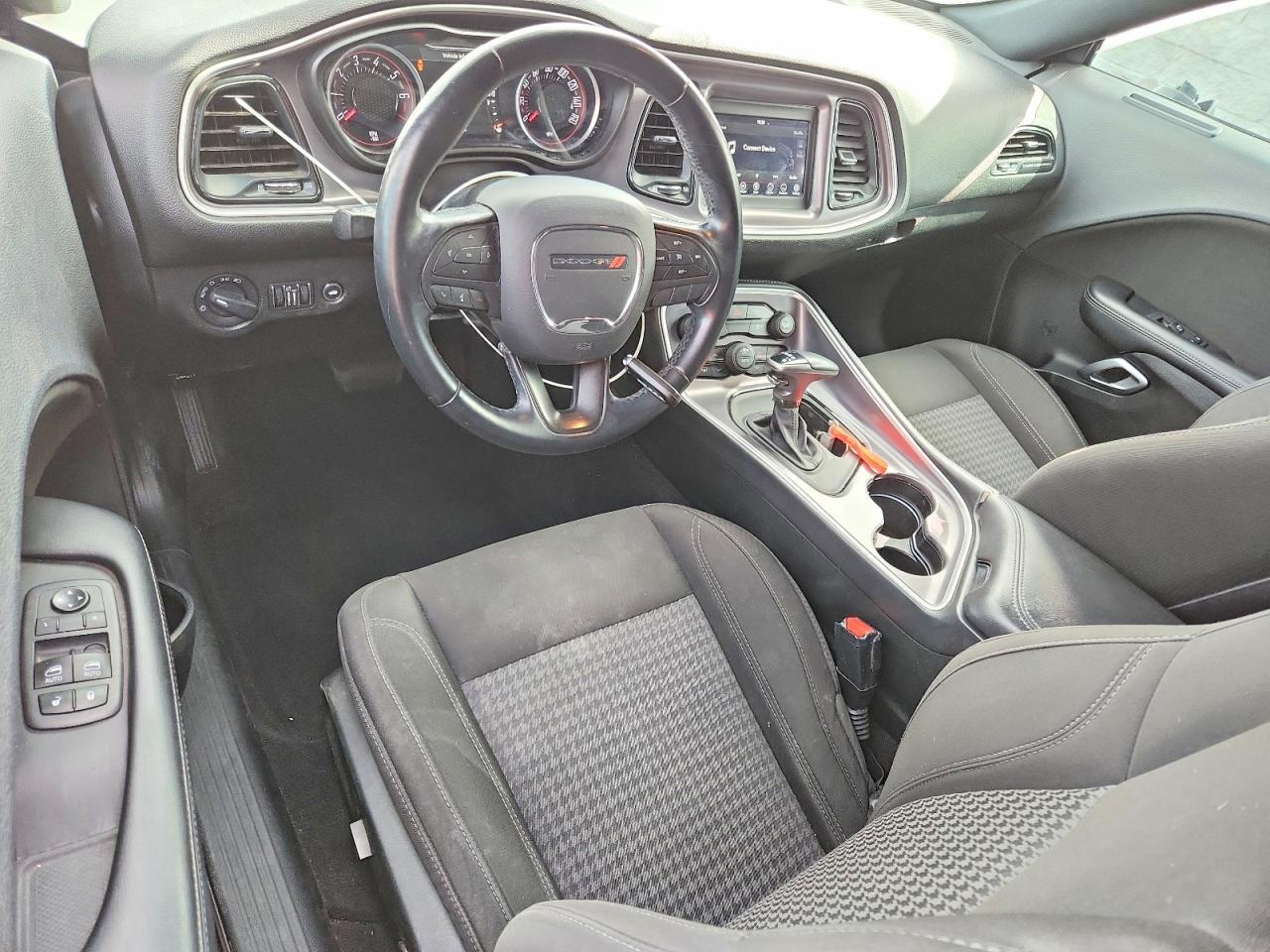 2019 Dodge Challenger Sxt - zdjęcie 8
