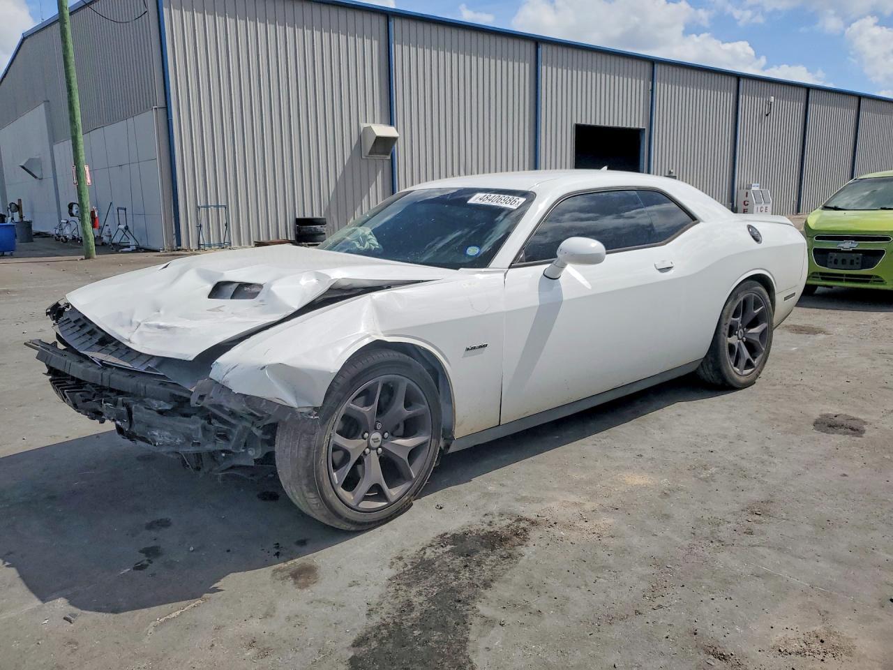 2018 Dodge Challenger R - zdjęcie główne
