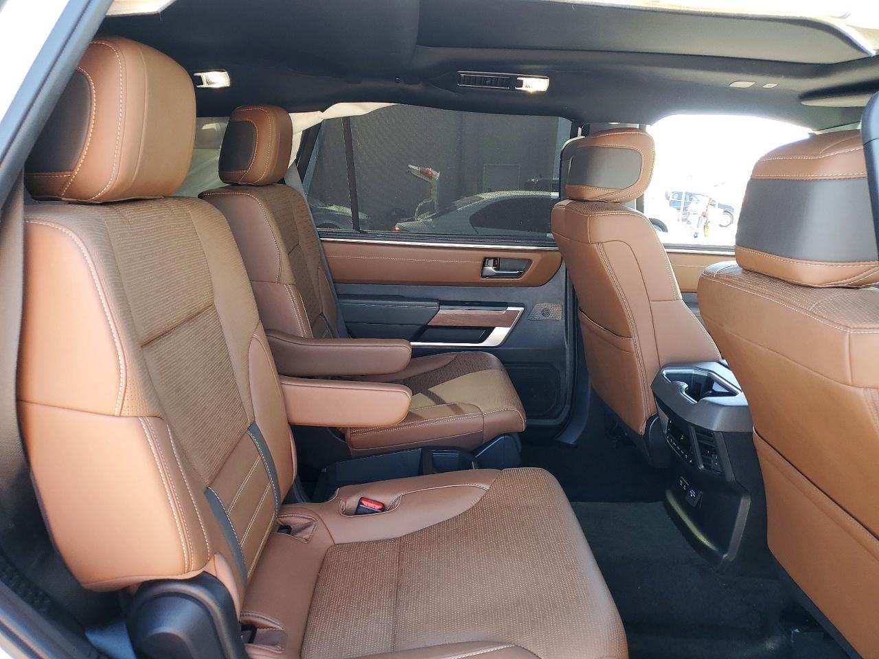 2025 Toyota Sequoia 1794 Edition - zdjęcie 11