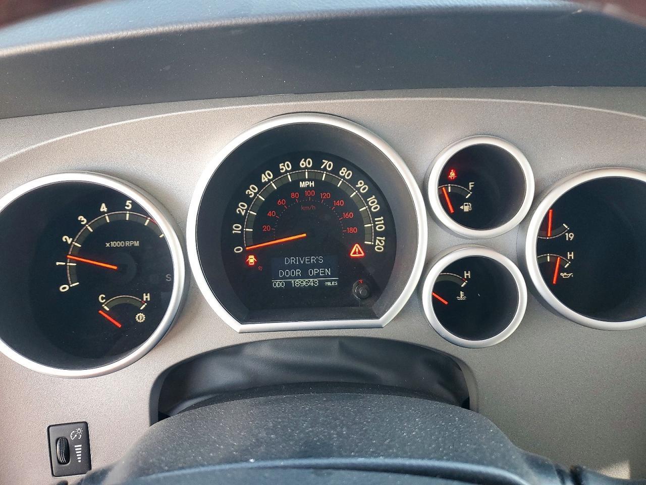 2013 Toyota Tundra Platinum - zdjęcie 9
