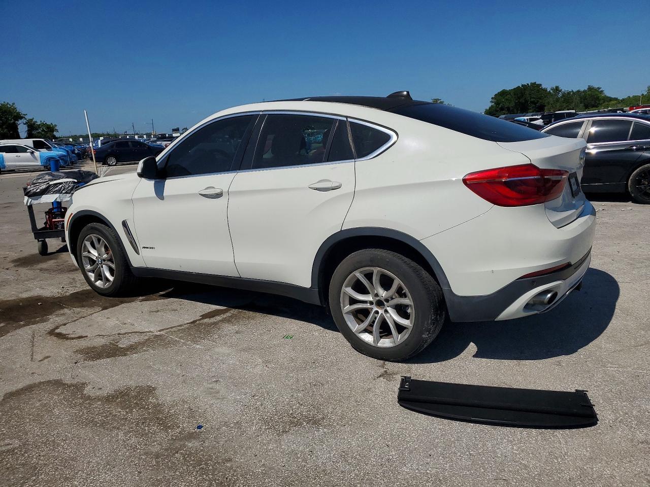 2016 BMW X6 xDrive35I - zdjęcie 2