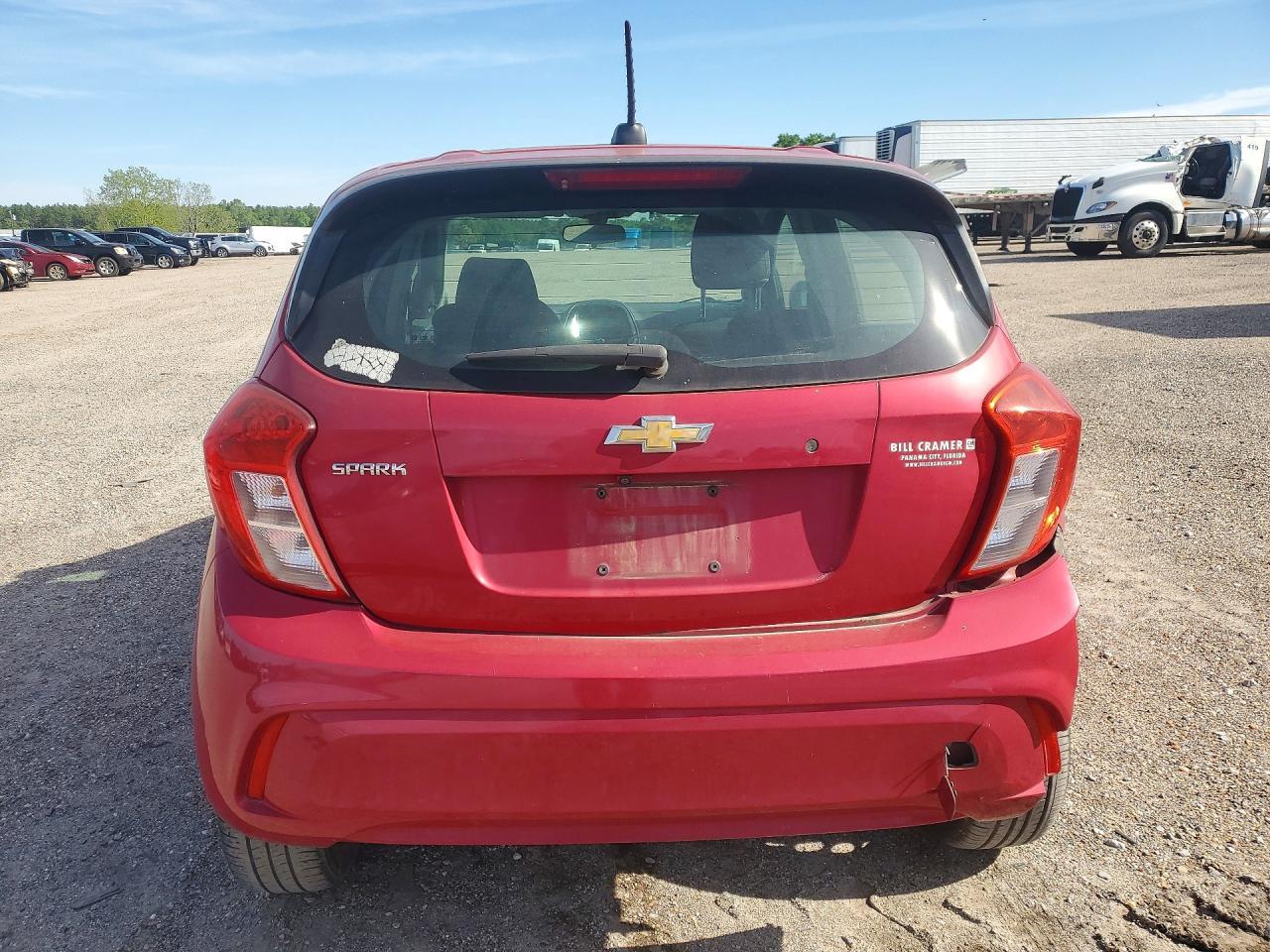 2020 Chevrolet Spark Ls - zdjęcie 6