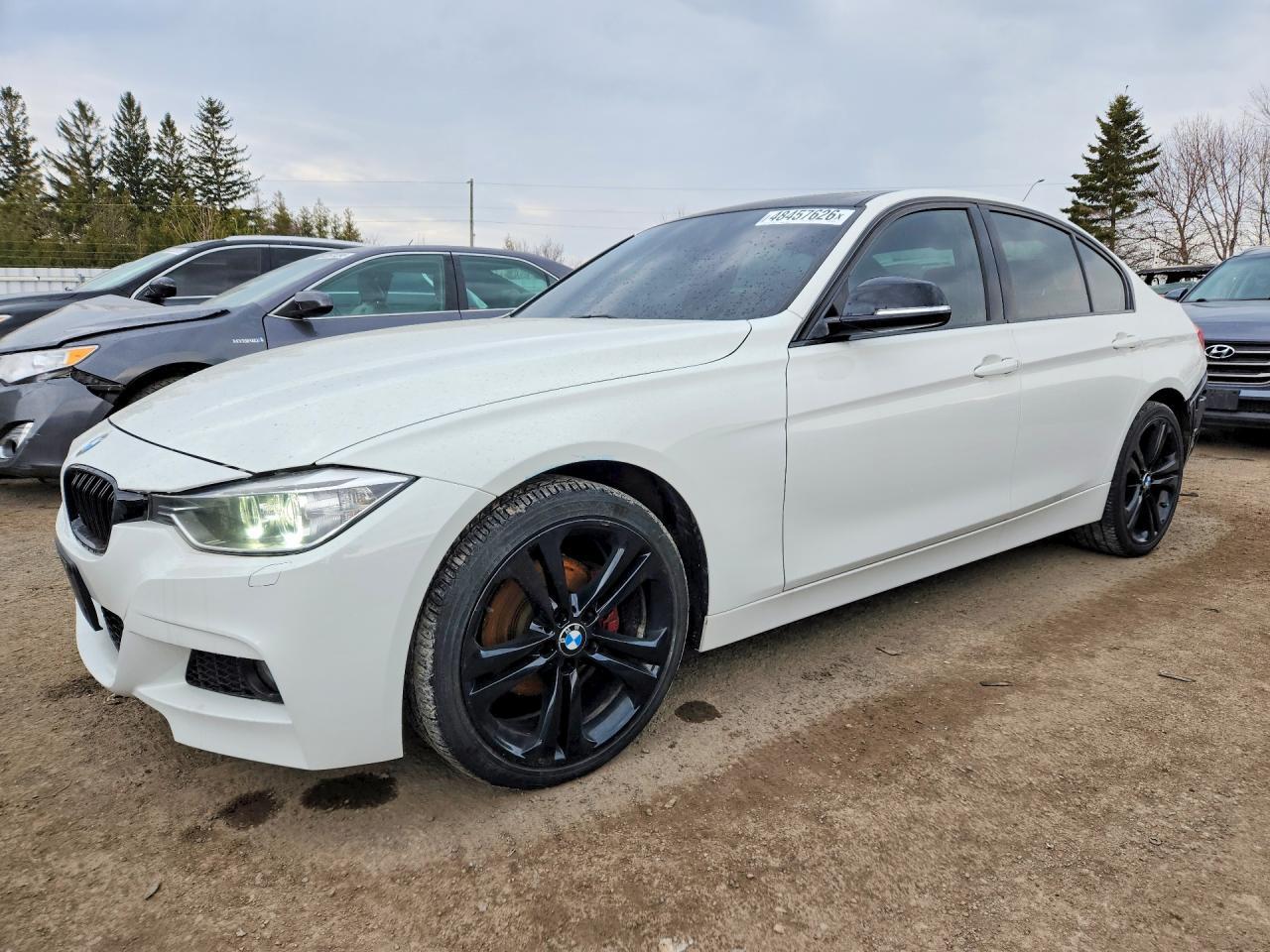 2015 BMW 328 Xi - zdjęcie główne