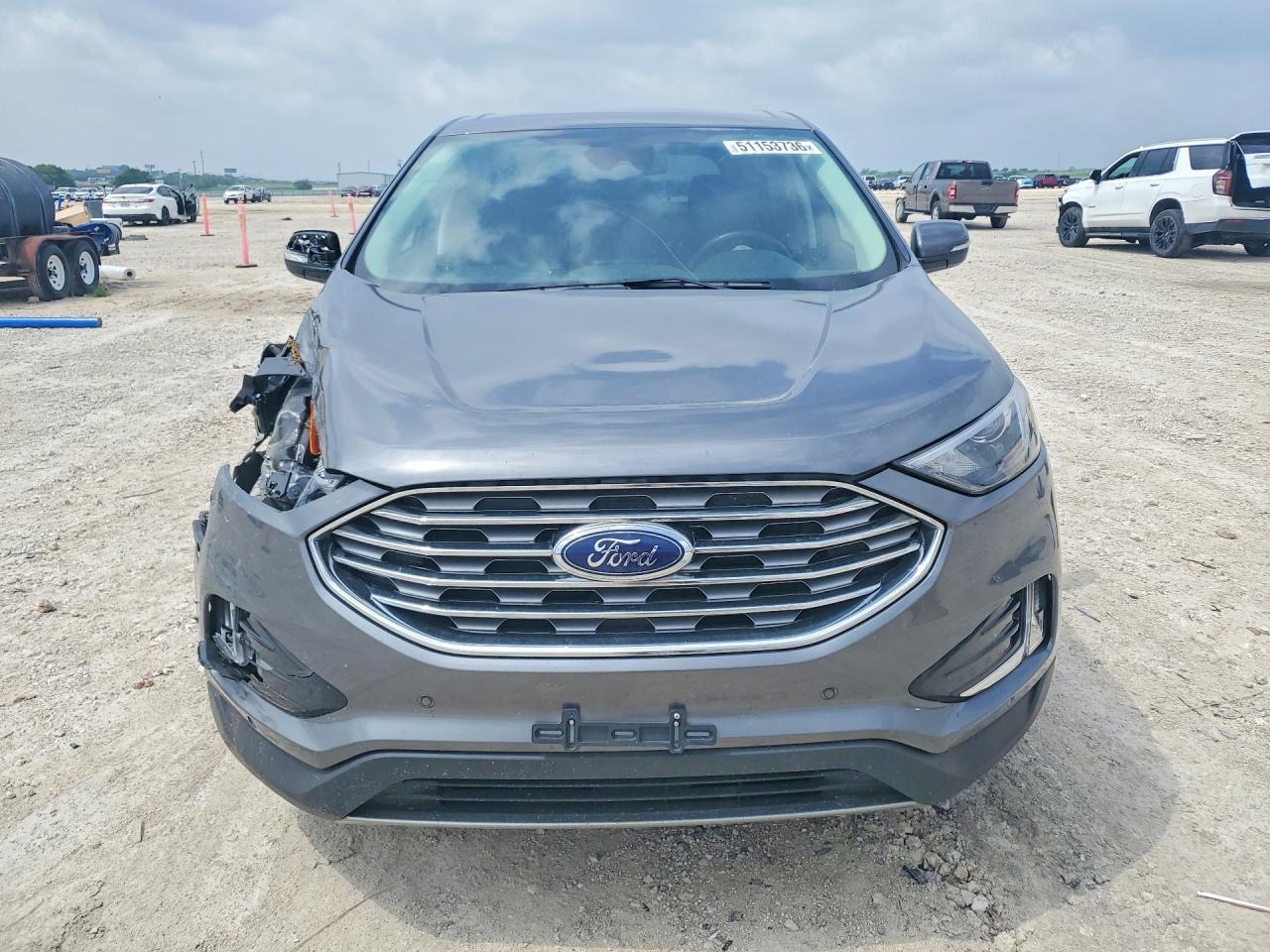2024 Ford Edge Titanium - zdjęcie 5