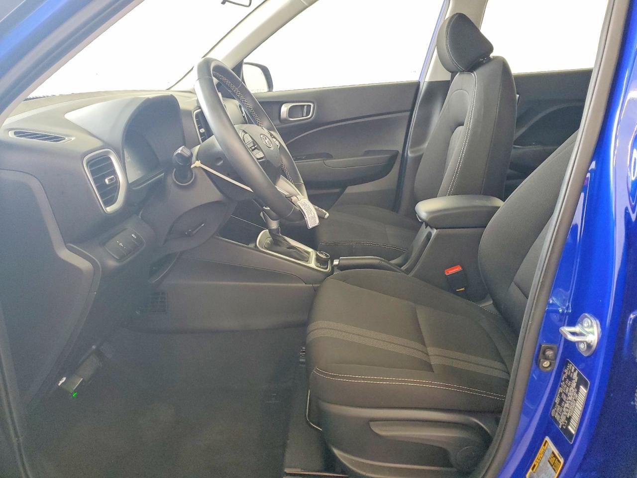 2026 Hyundai Venue Sel - zdjęcie 7