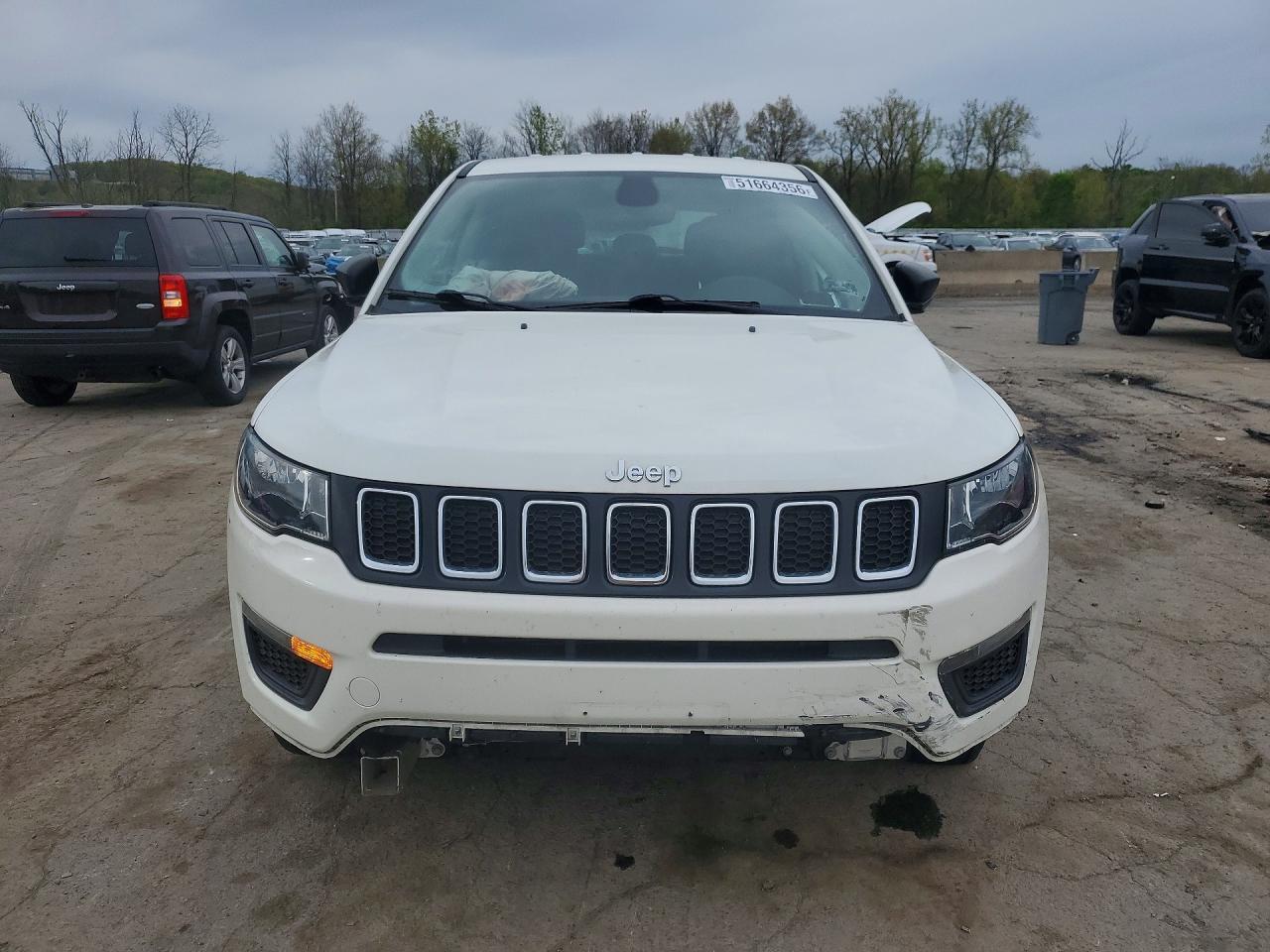 2020 Jeep Compass Sport - zdjęcie 5