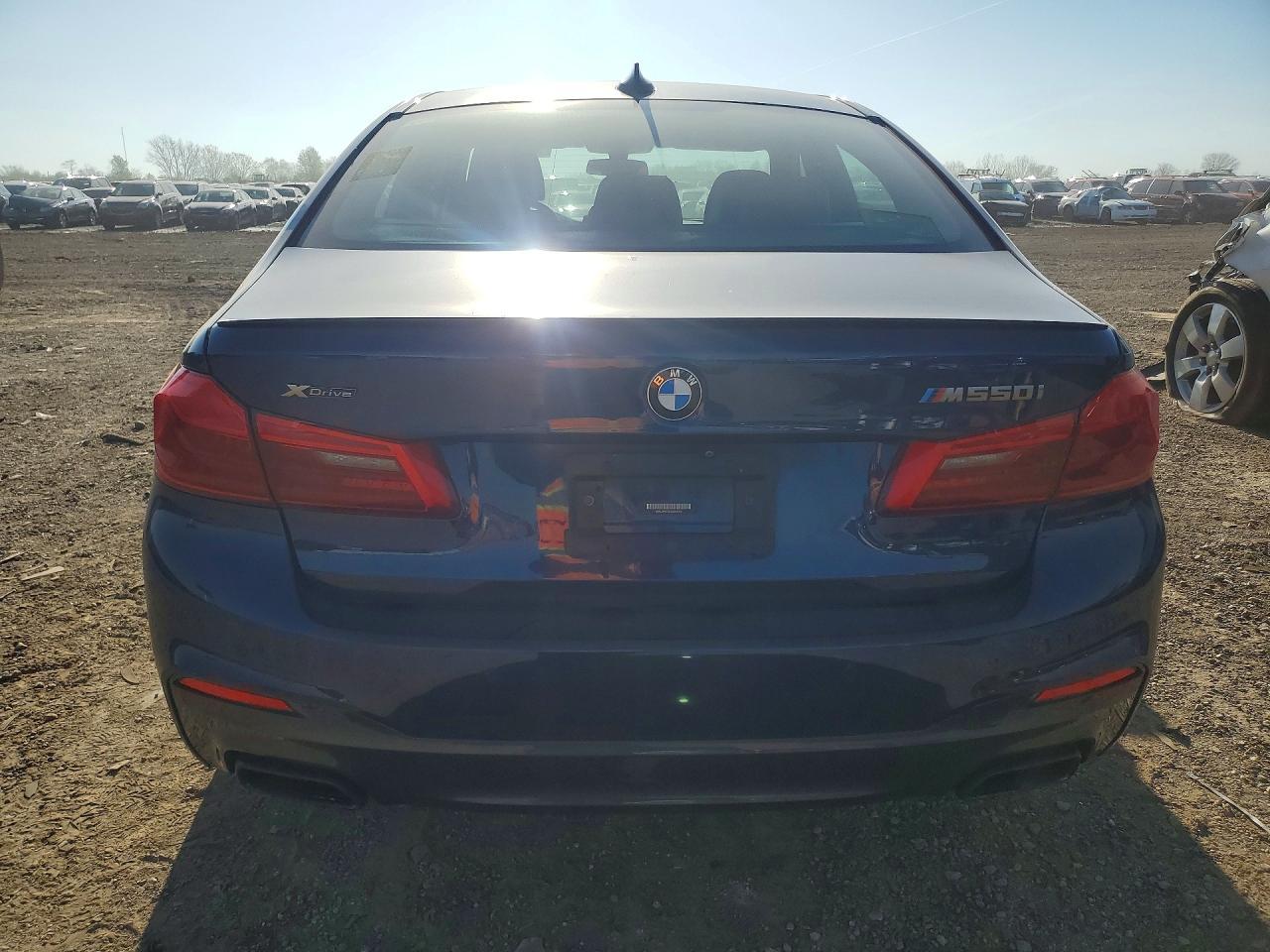 2018 BMW M550Xi - zdjęcie 6