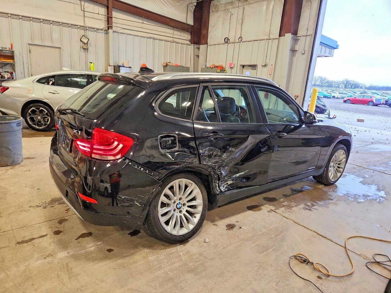 2015 BMW X1 xDrive28I - zdjęcie 3