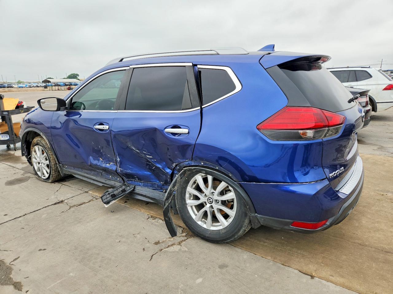 2017 Nissan Rogue Sv - zdjęcie 3