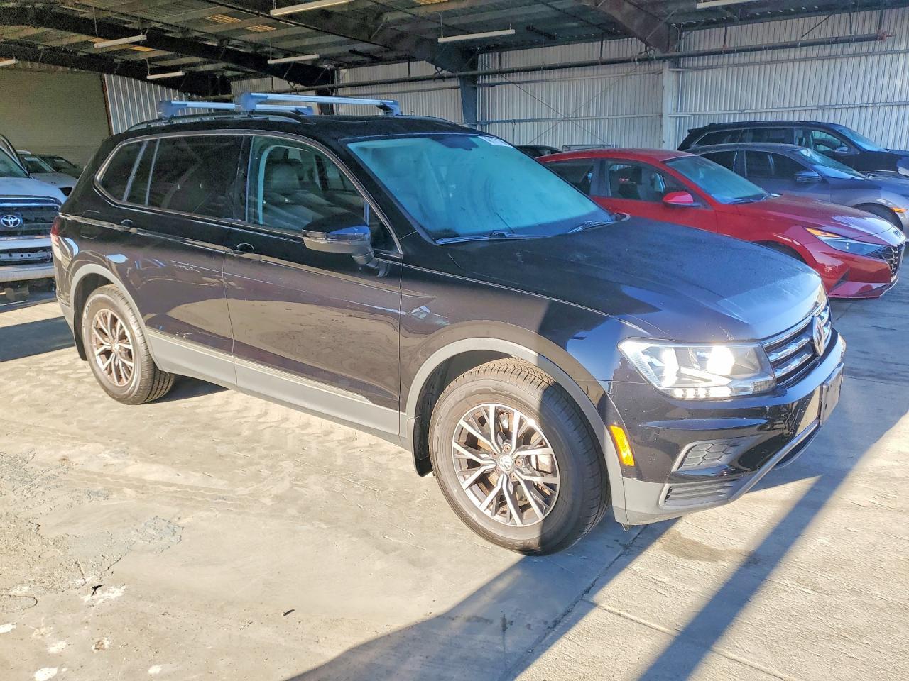 2020 Volkswagen Tiguan Se - zdjęcie 4