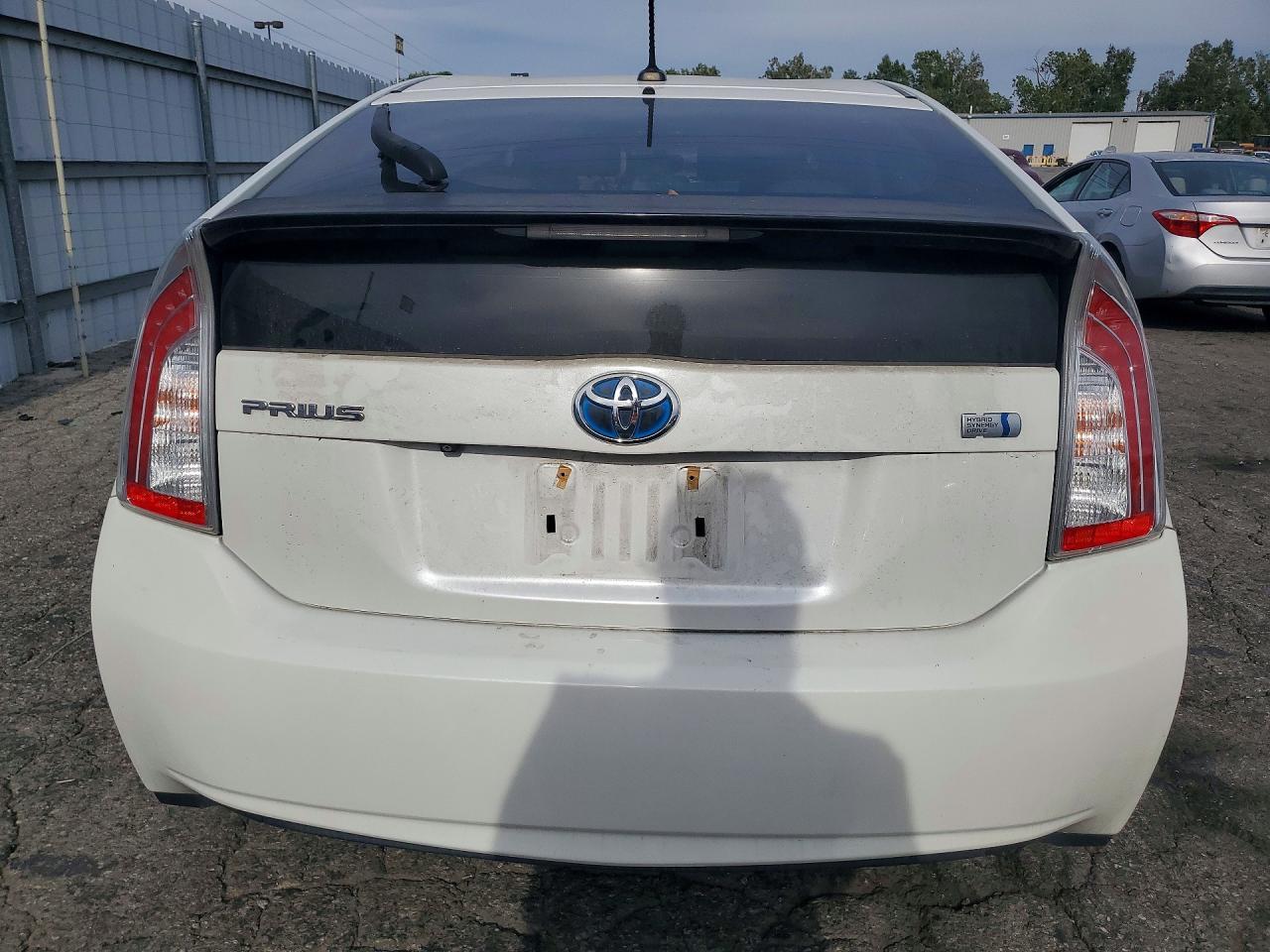 2014 Toyota Prius Three - zdjęcie 6