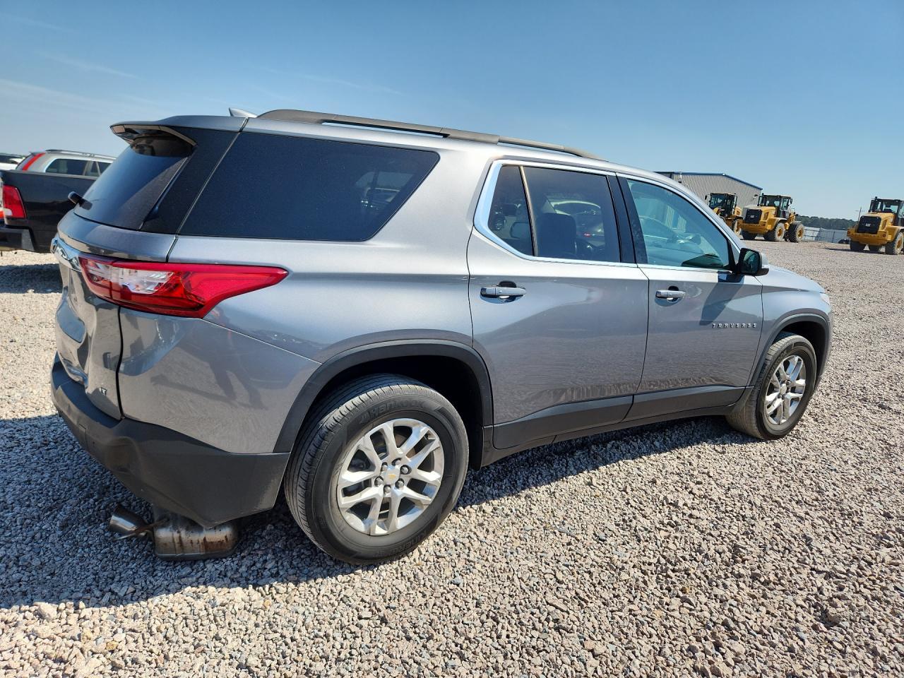 2021 Chevrolet Traverse Lt - zdjęcie 3