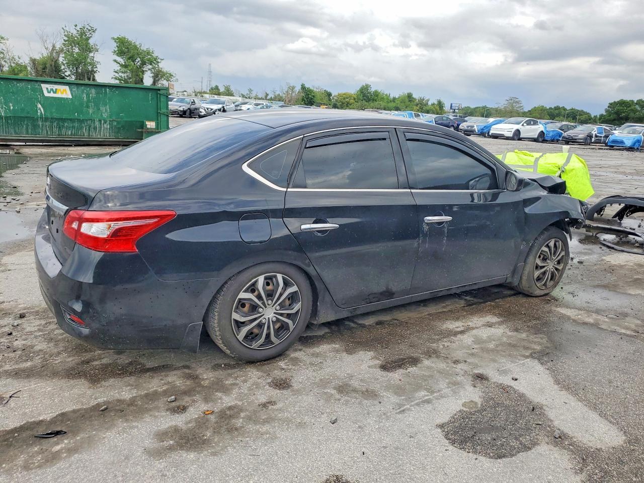 2019 Nissan Sentra S - zdjęcie 3