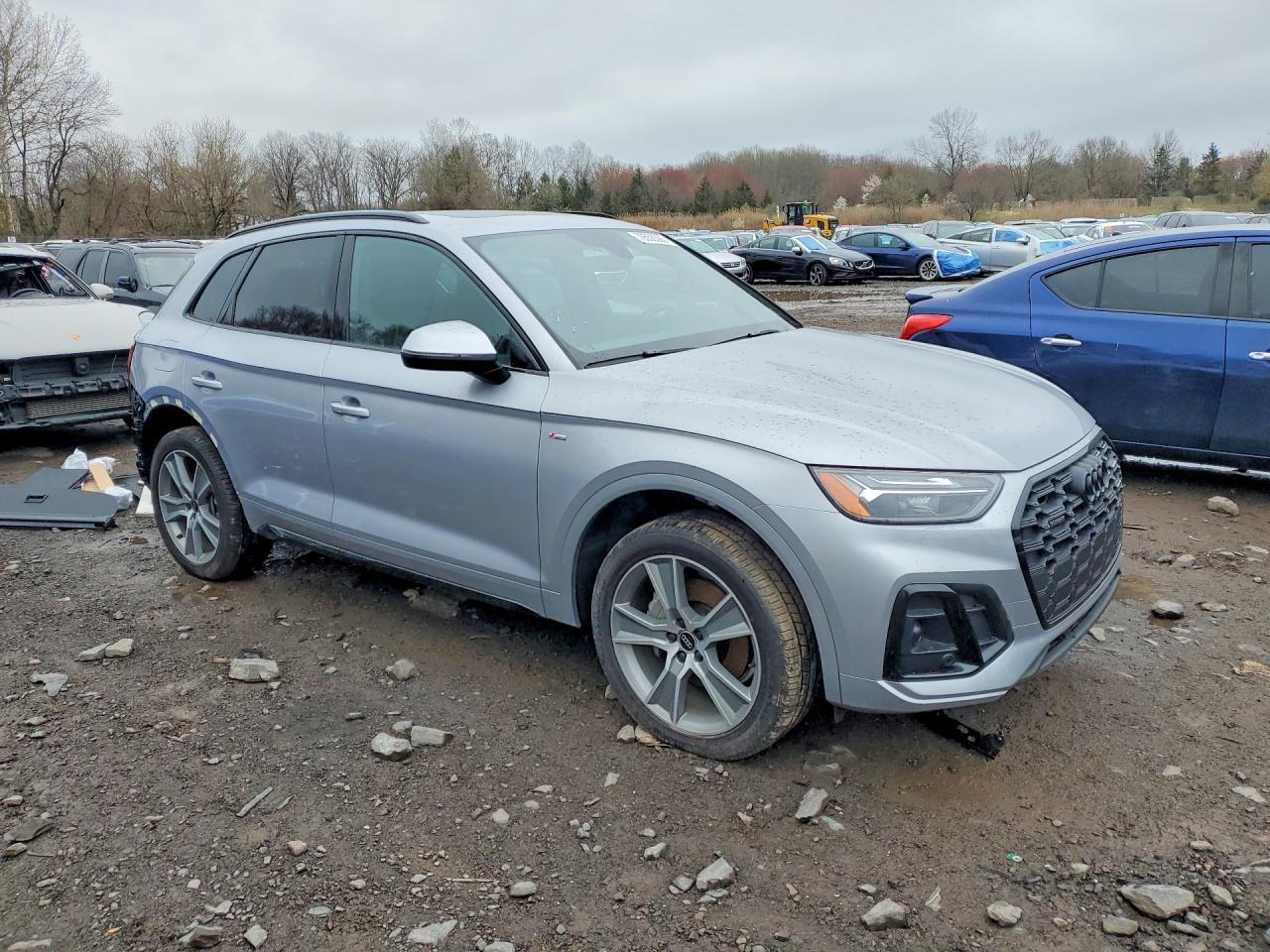 2025 Audi Q5 Premium 45 - zdjęcie 4