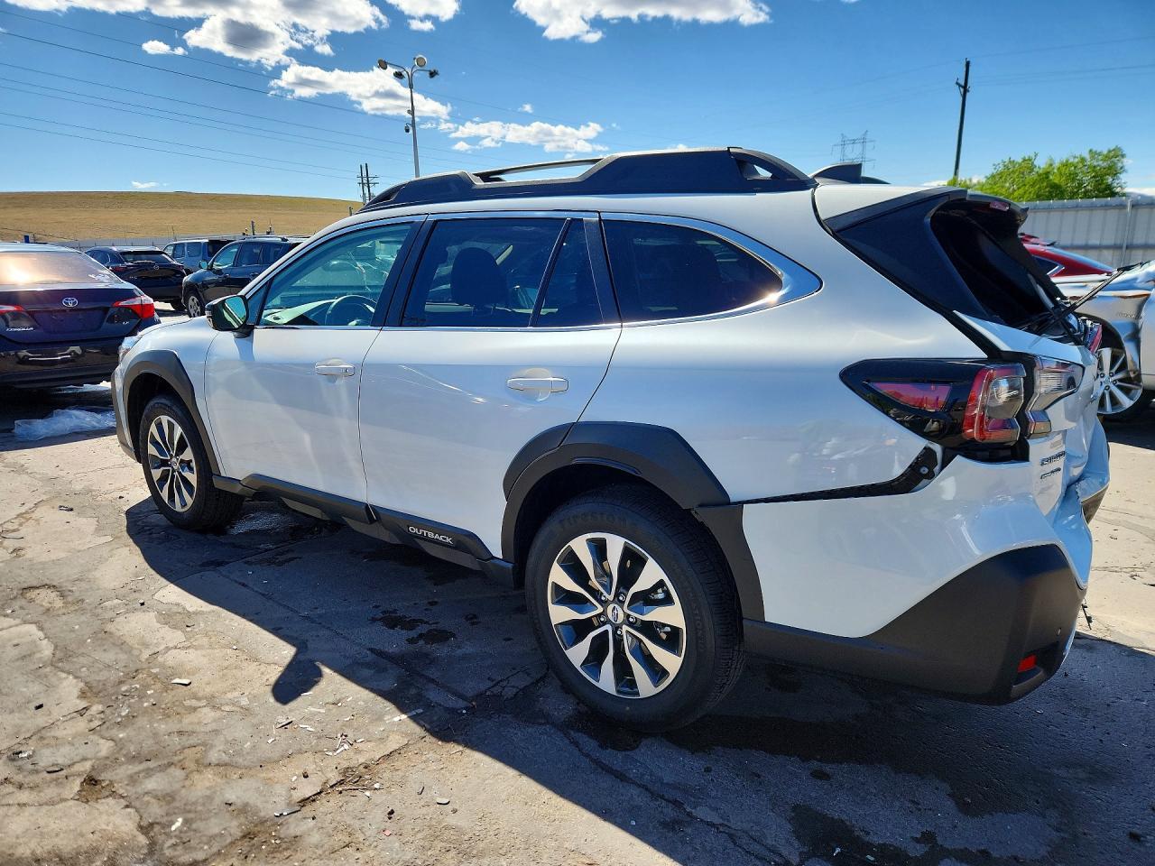 2023 Subaru Outback Unknown - zdjęcie 2