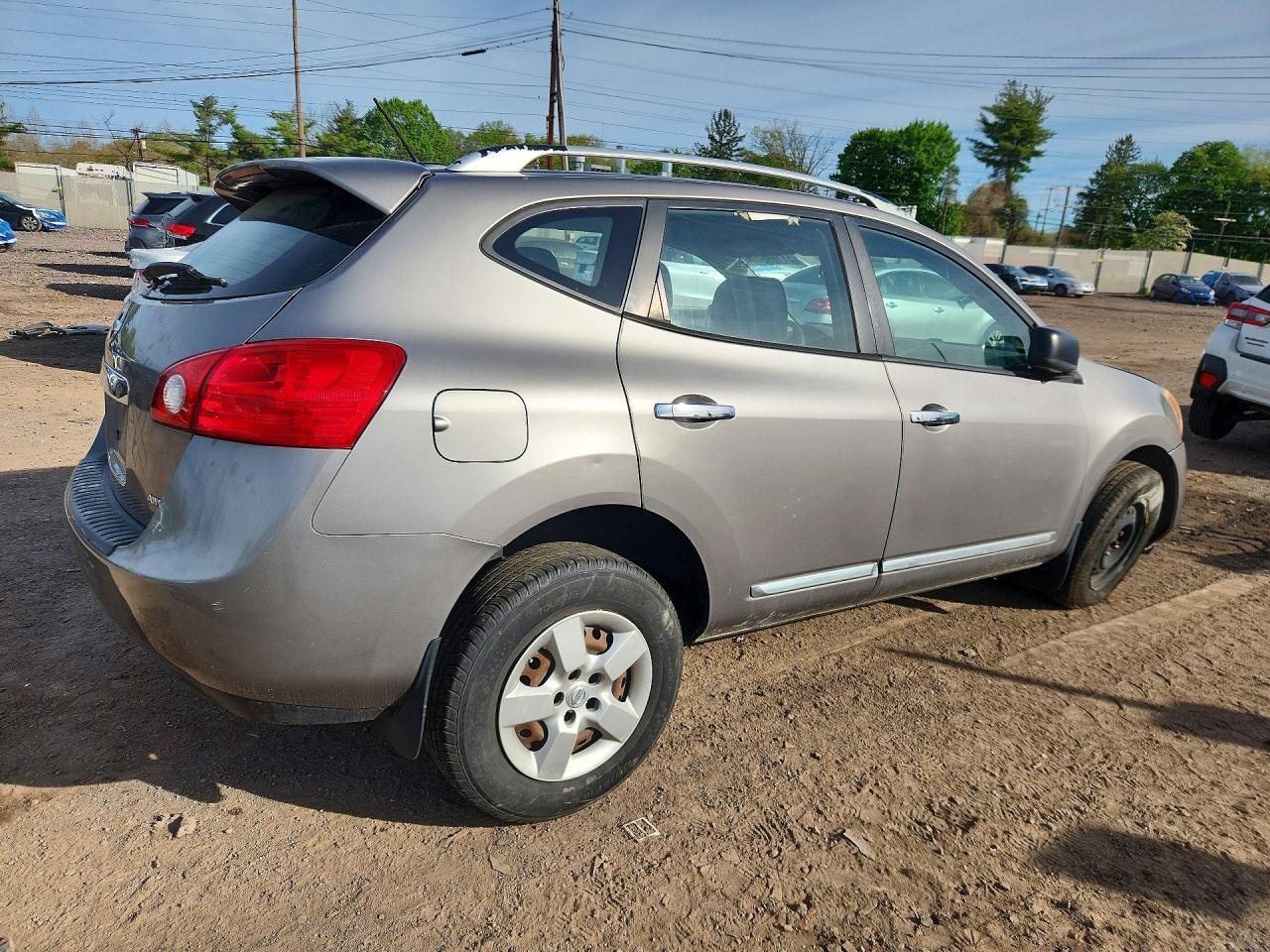 2014 Nissan Rogue Select S - zdjęcie 3