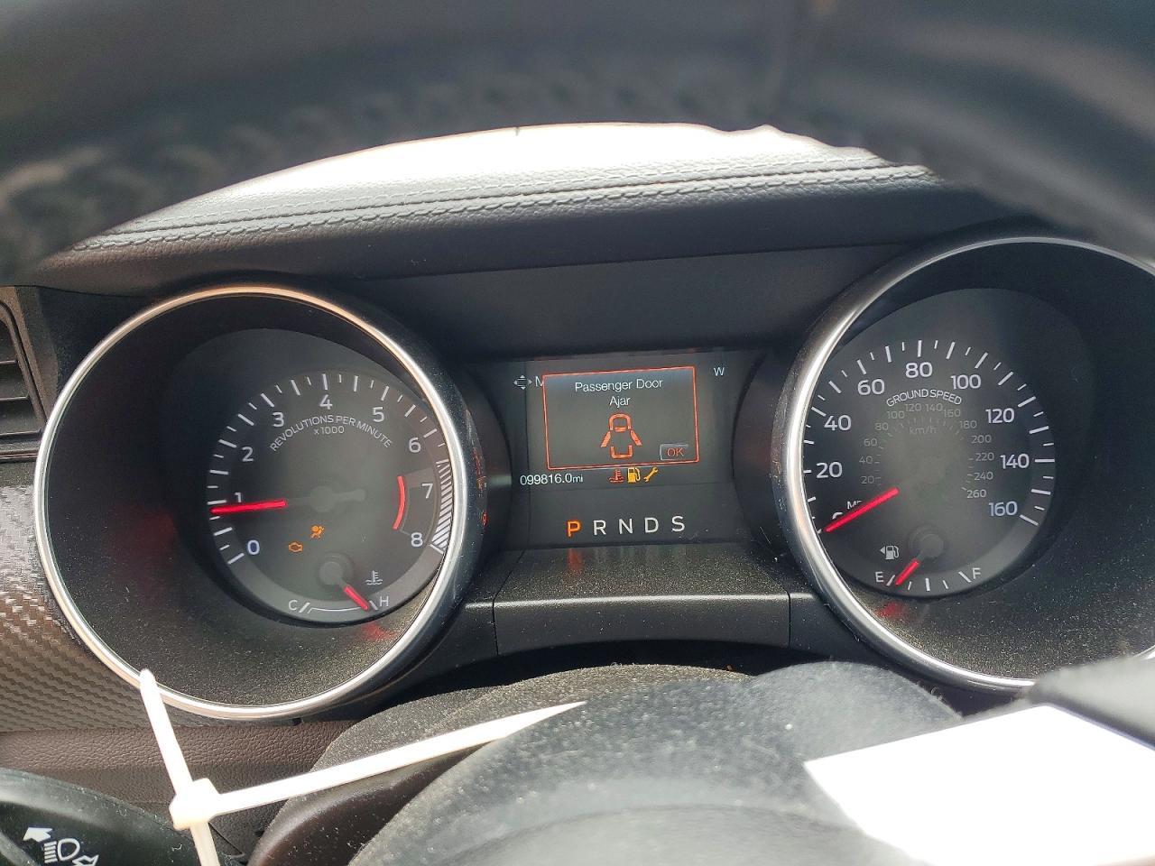 2018 Ford Mustang - zdjęcie 9