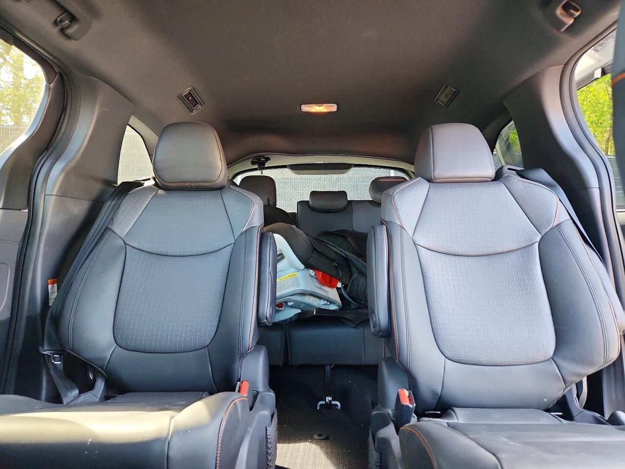 2021 Toyota Sienna Xse - zdjęcie 10